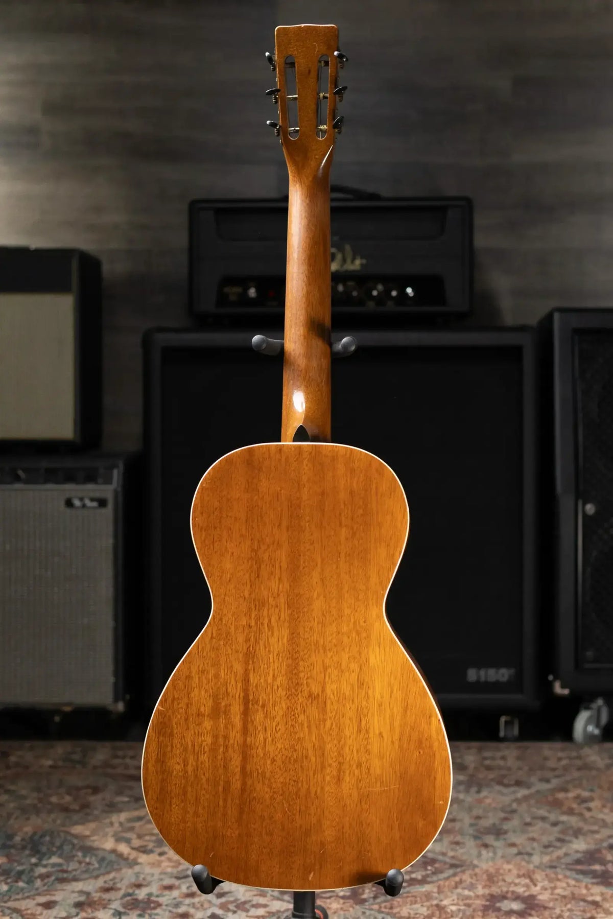 1929-1933 Supertone (Harmony) Bradley Kincaid “Houn' Dog” with Original Hardshell Case