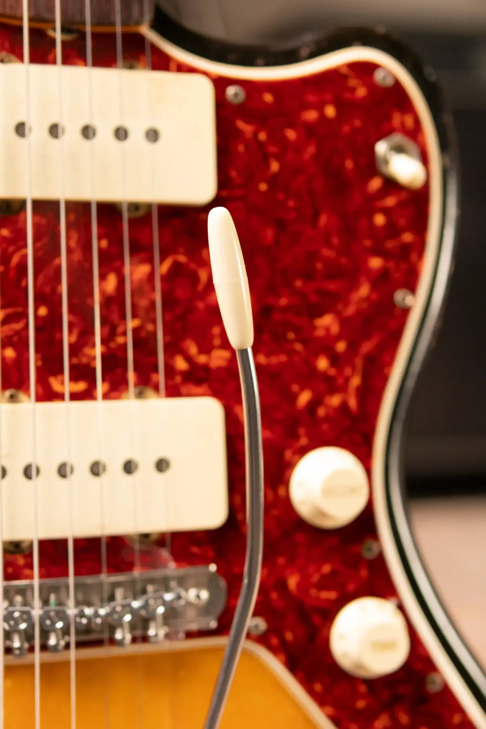 1962 Fender Jazzmaster Electric Guitar - 3-Tone Sunburst with Hardshell Case - Used