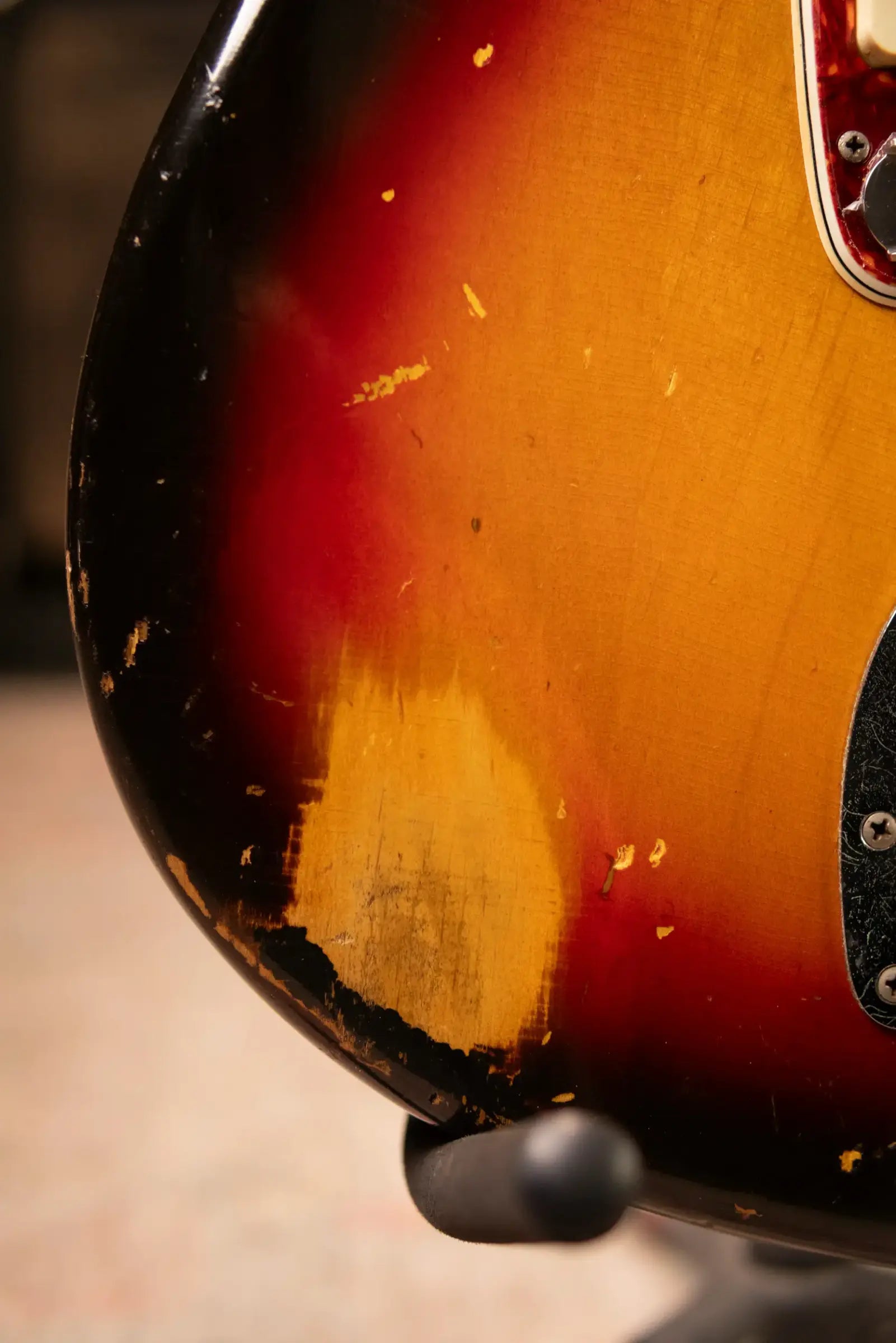 1962 Fender Jazzmaster Electric Guitar - 3-Tone Sunburst with Hardshell Case - Used