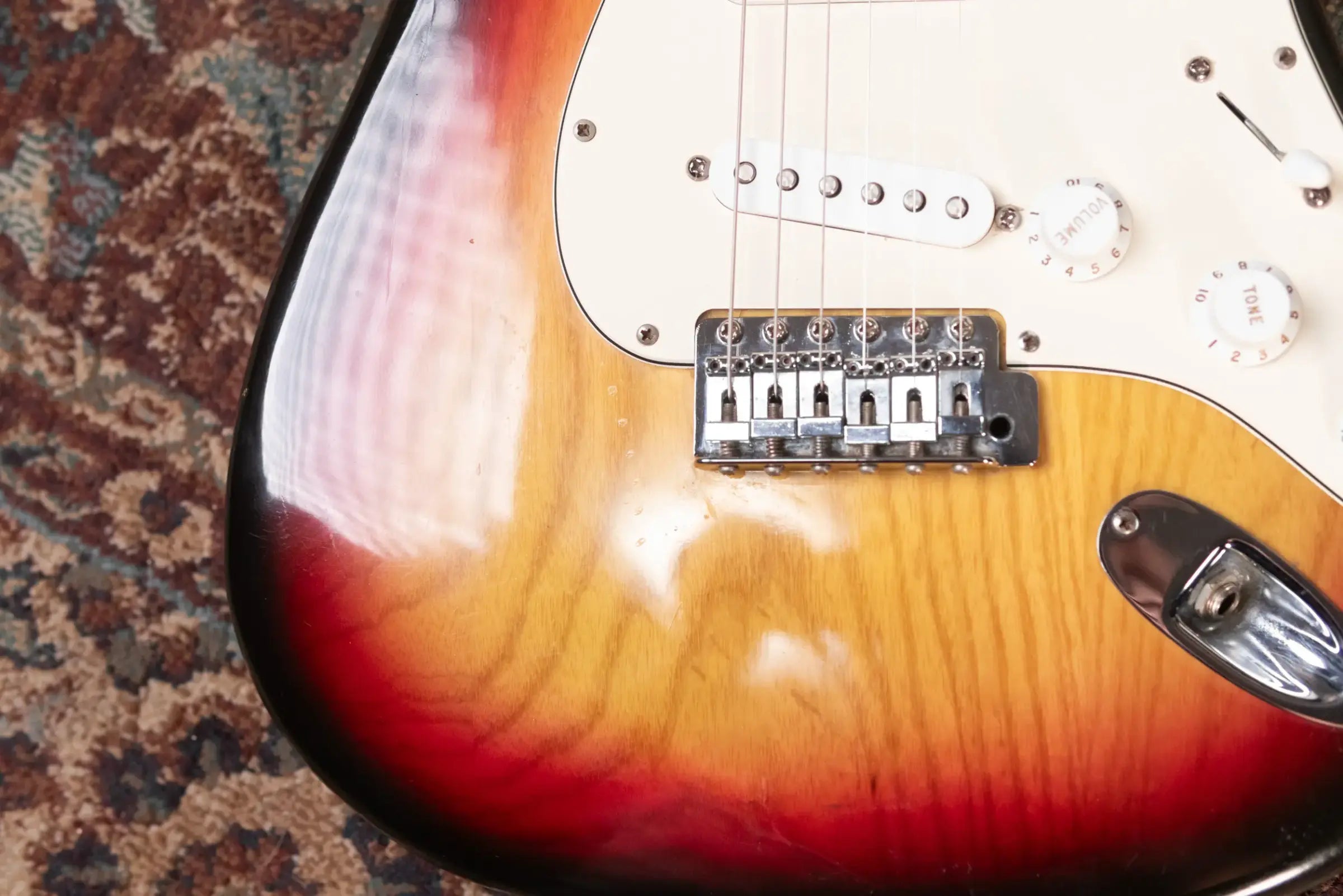 Fender 1979 Stratocaster Electric Guitar - 3-Tone Sunburst with Hardshell Case - Used