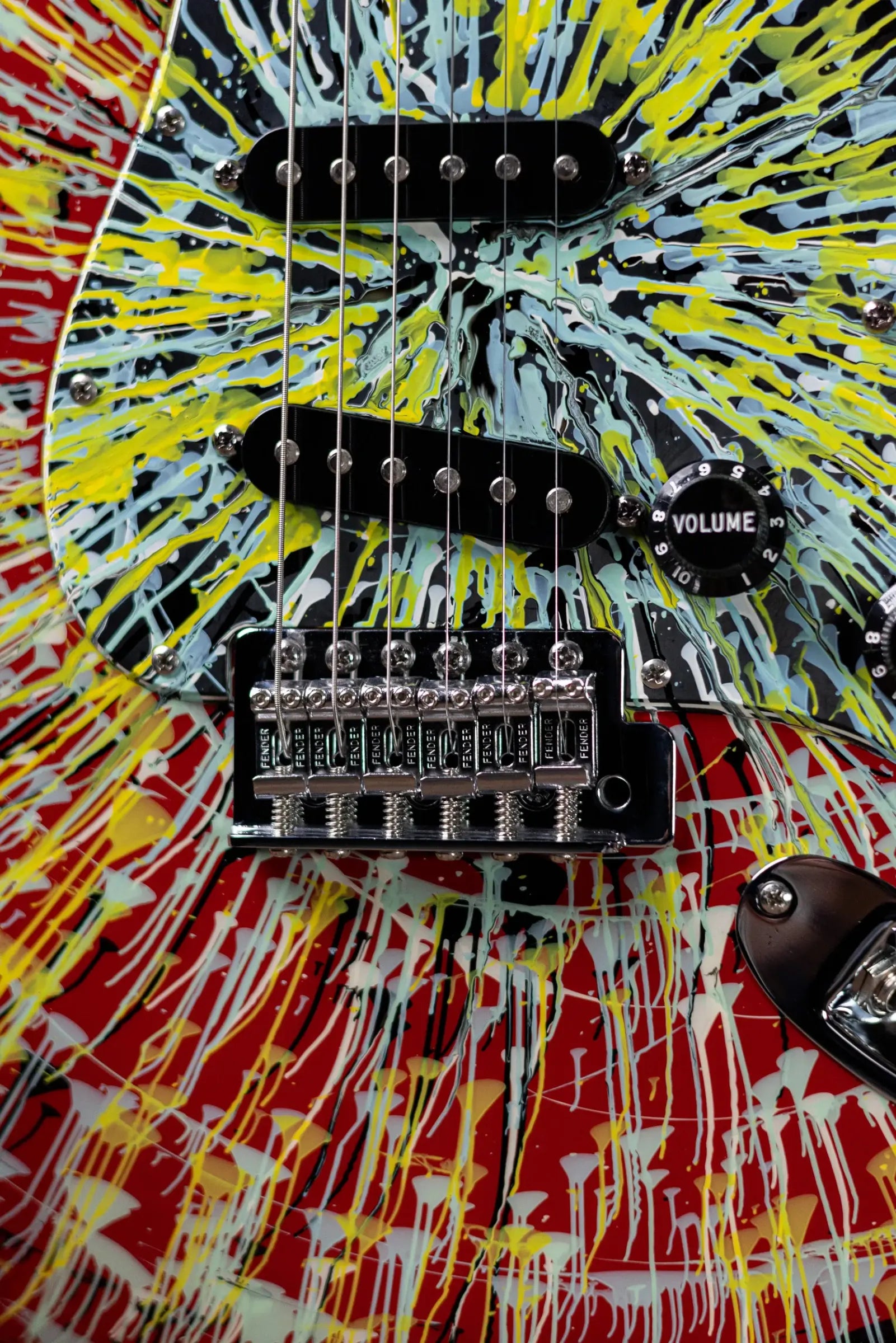 2003 Fender Special Edition Splatter Stratocaster Electric Guitar - Dakota Red with Gig Bag - Used