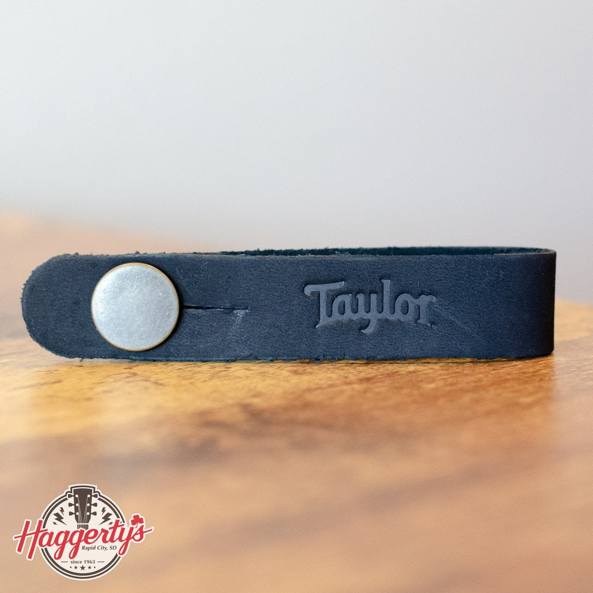Taylor Strap Adapter - Black Leather