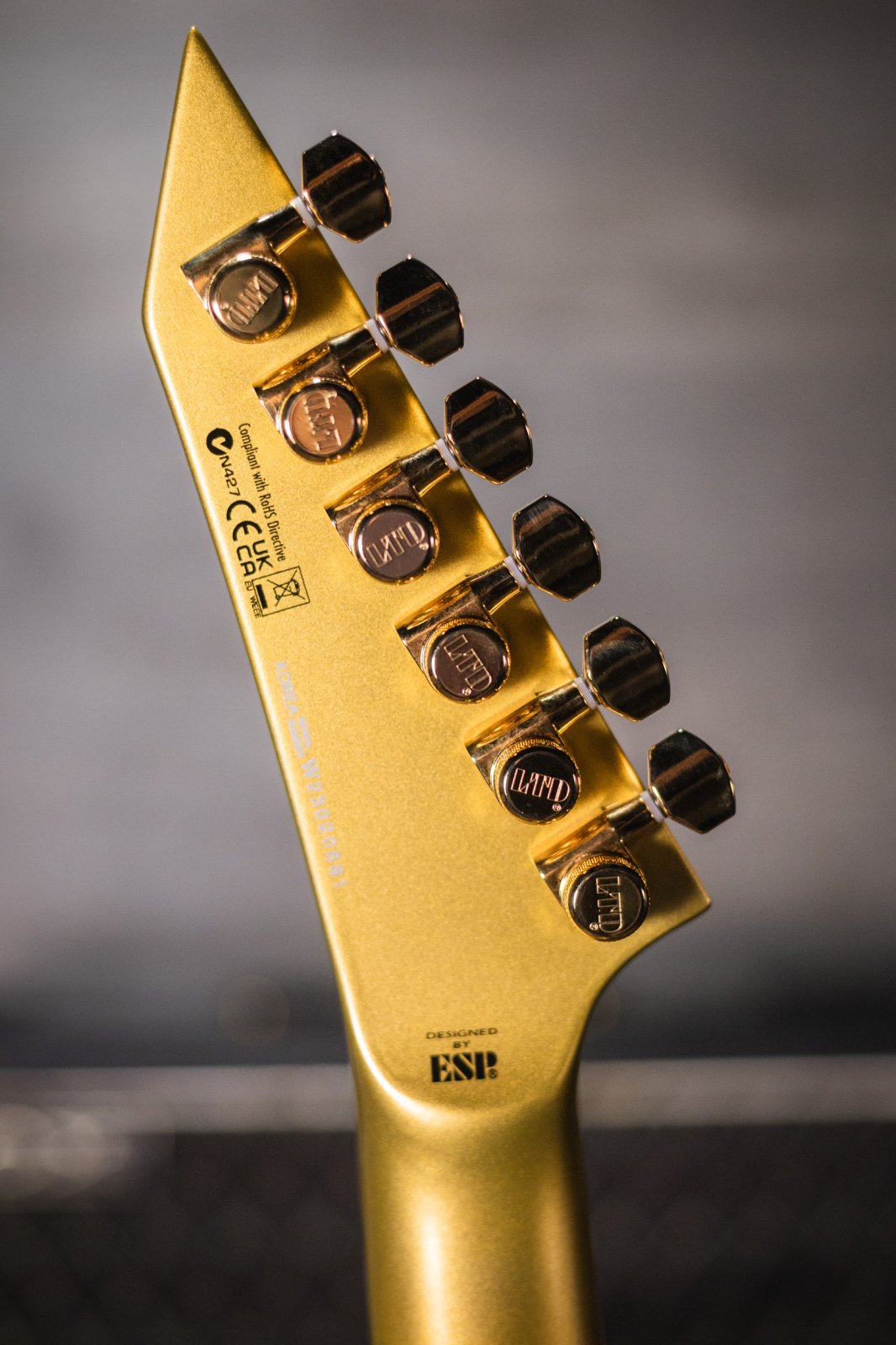ESP LTD KH-V Kirk Hammett Signature Electric Guitar - Metallic Gold with Hardshell Case