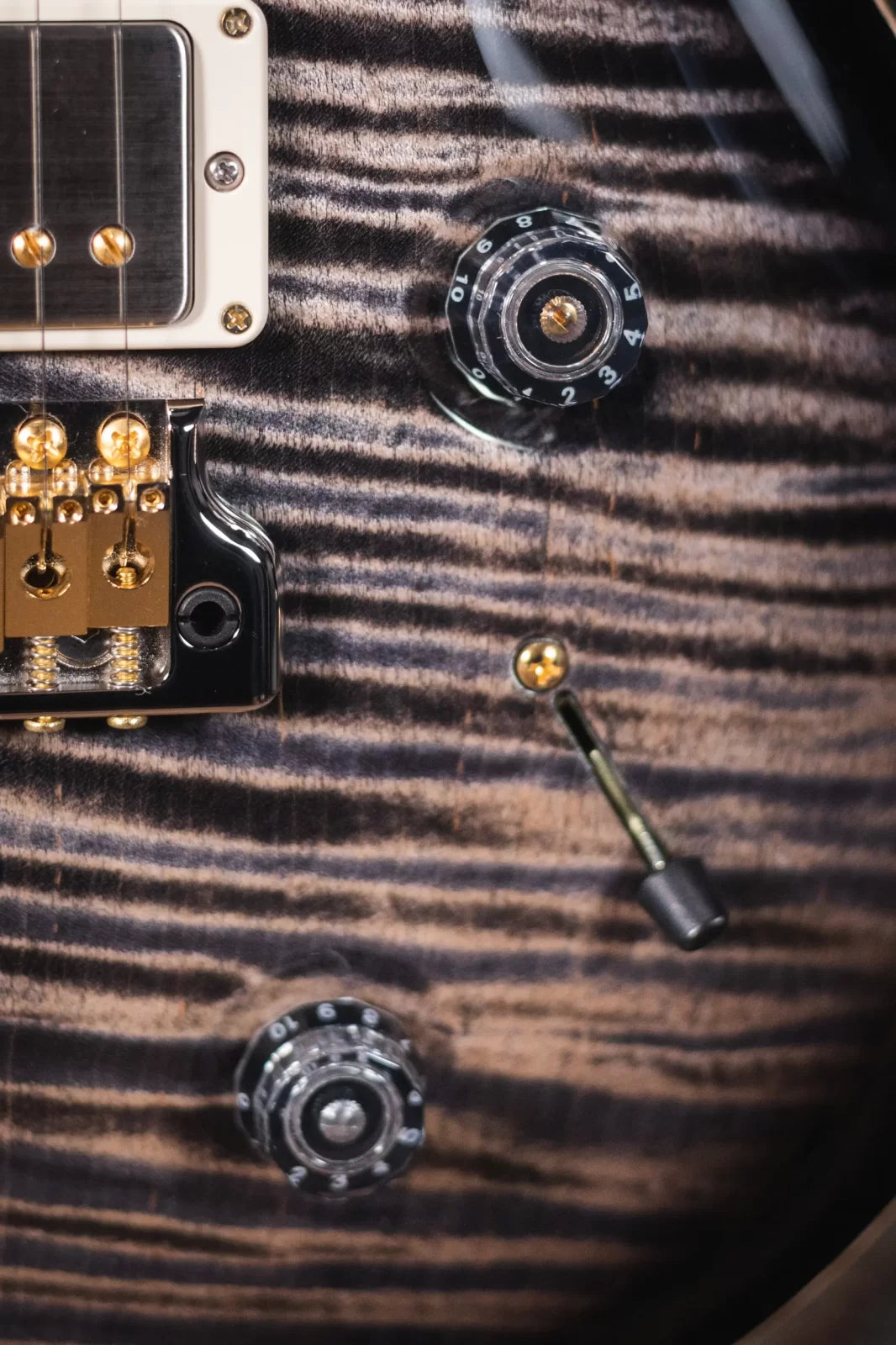 PRS Studio 10-Top Electric Guitar - Charcoal Burst with Hardshell Case - Floor Model