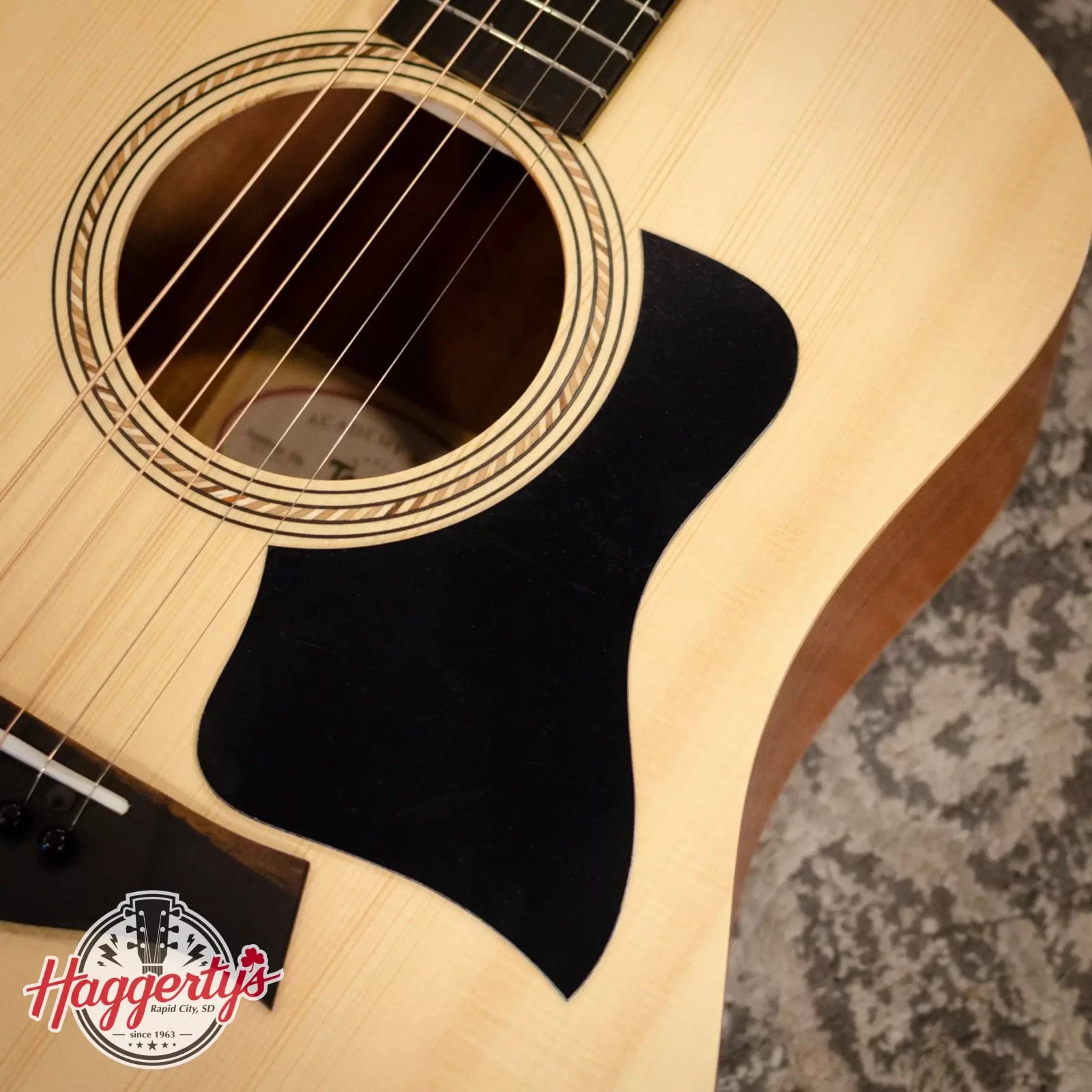 Taylor Pickguard, Right Handed, DN/JM, 5.5", Black