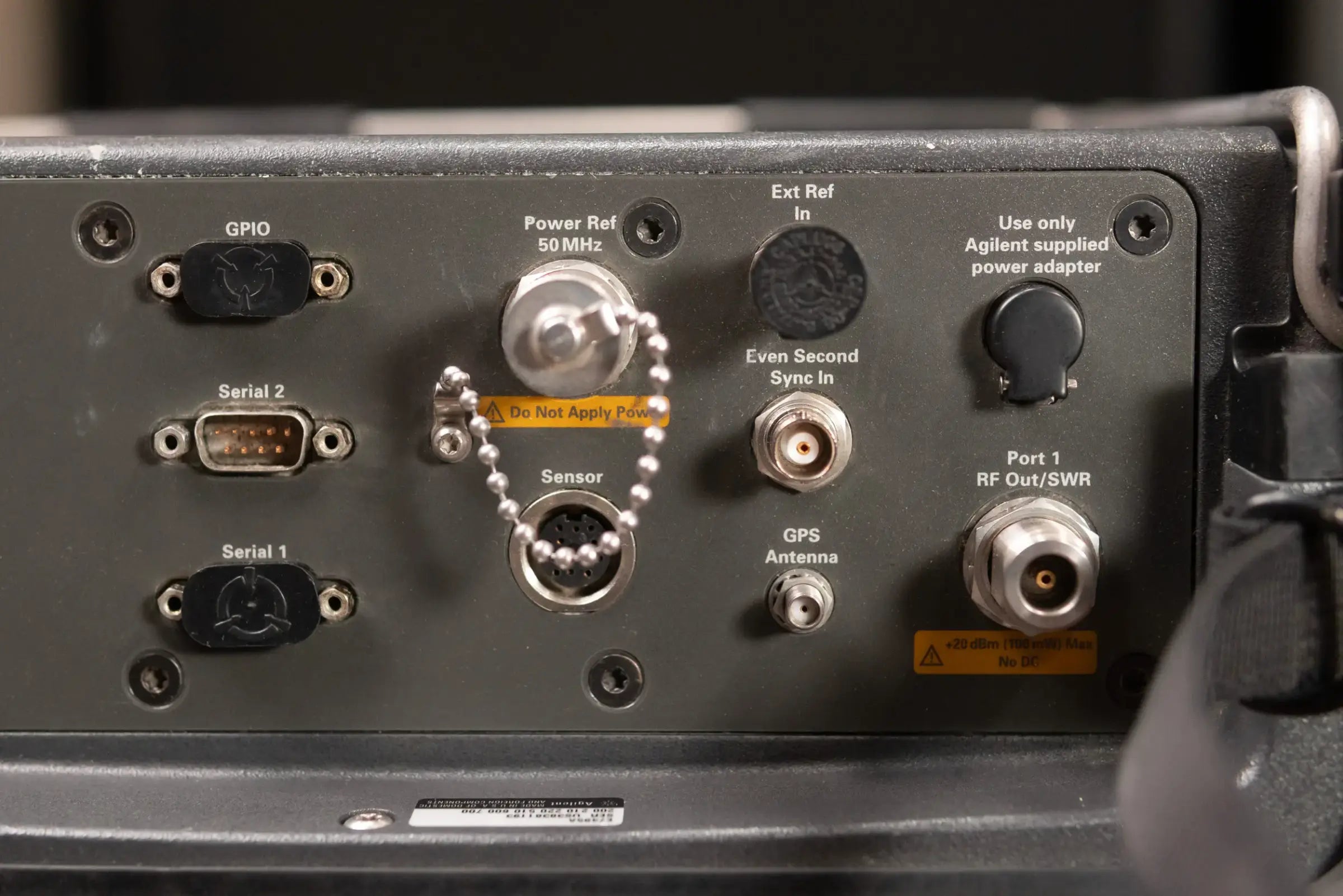 Agilent Technologies E7495A Base Station Test Set 10 MHz-2.7 GHz 6-Option - Used
