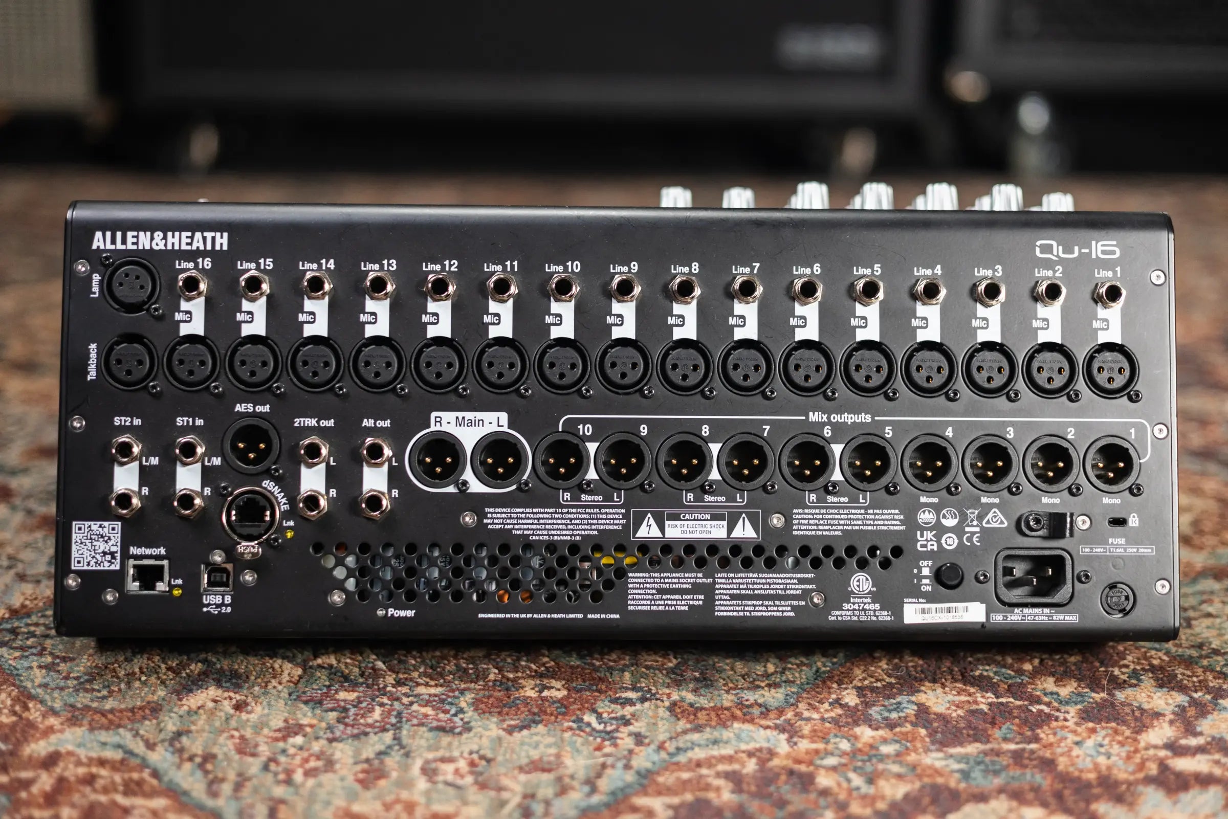 Allen and Heath QU-16 Chrome Edition 16-Channel Digital Mixer - Used