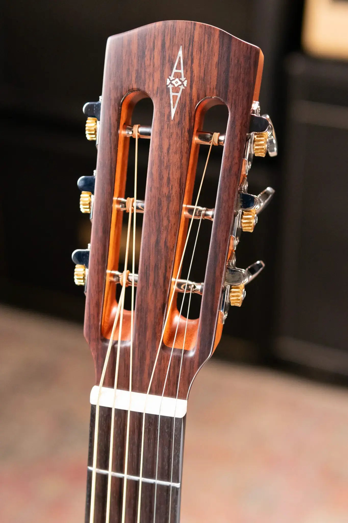 Alvarez AP66e Artist Series Acoustic/Electric Guitar - Shadowburst