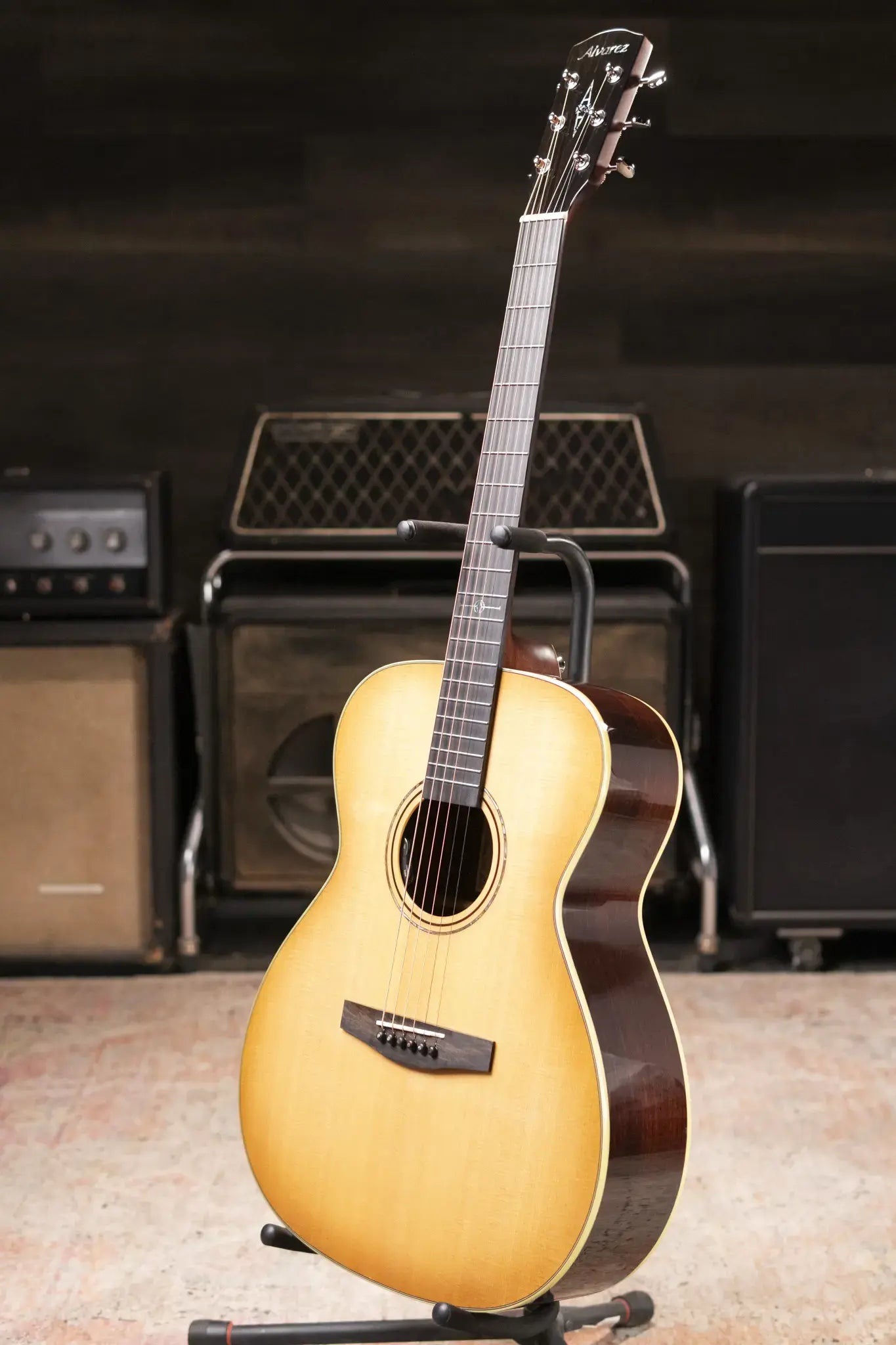 Alvarez LF70e Laureate Folk/OM Acoustic/Electric Guitar - Daybreak with Softshell Case