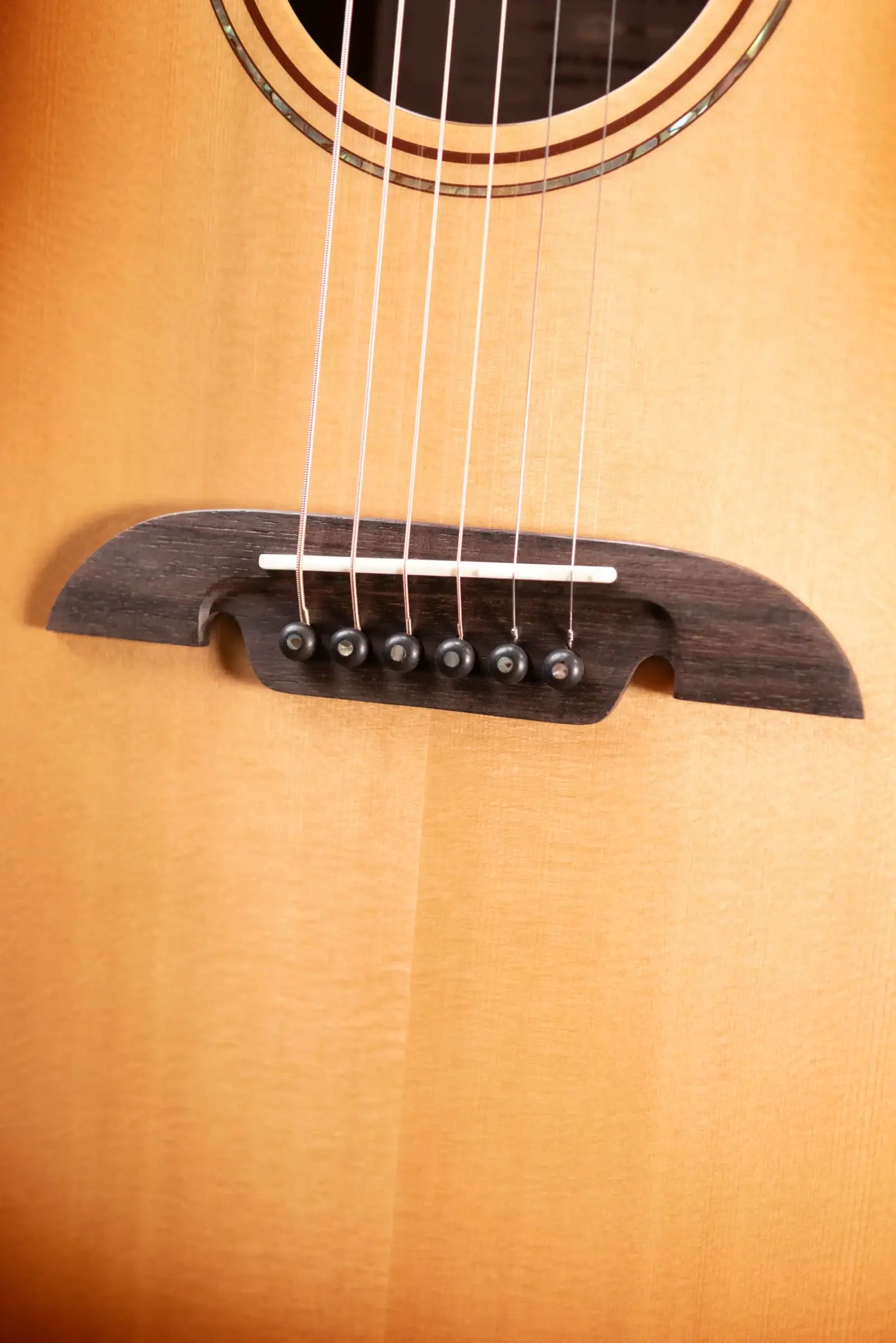 Alvarez MF70 Masterworks Limited 60th Diamond Anniversary OM Acoustic Guitar - Shadowburst