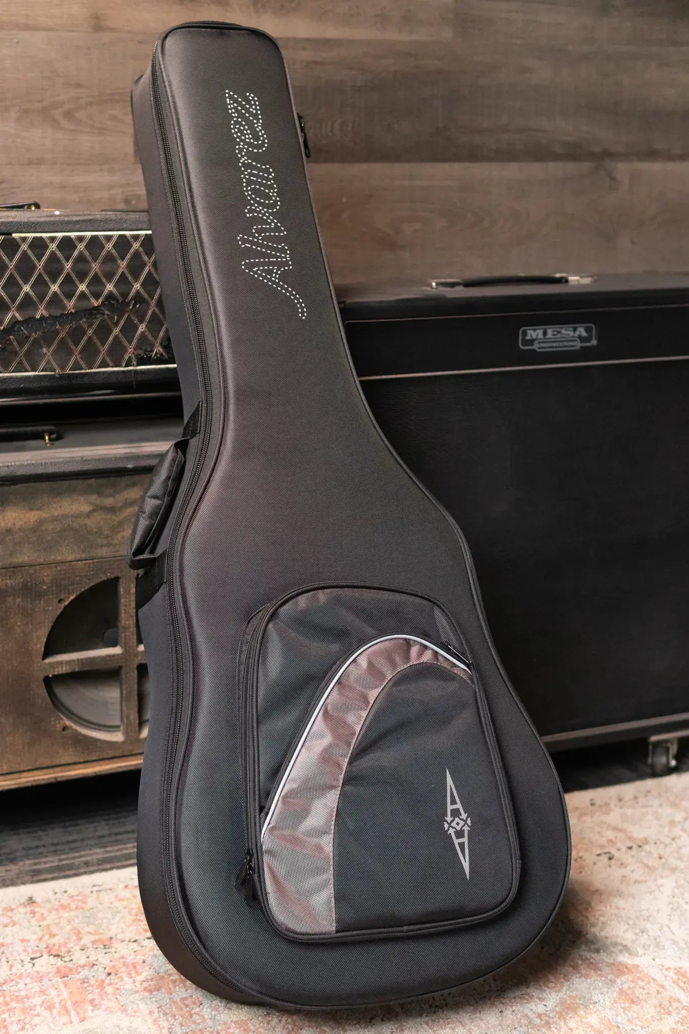 Alvarez Masterworks MD60ce Dreadnought Acoustic/Electric Guitar - Shadowburst with Hardshell Case