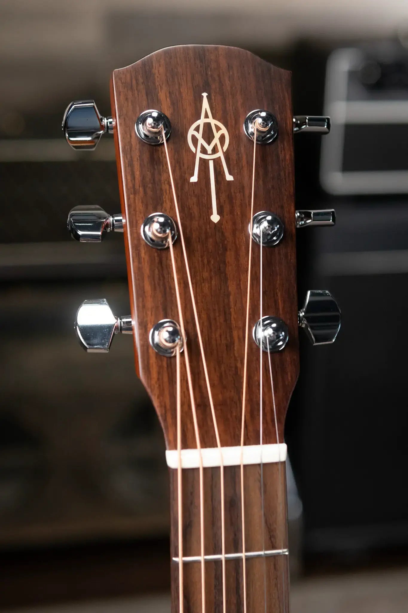 Alvarez Yairi FY70ce Acoustic/Electric Guitar - Shadowburst with Hardshell Case