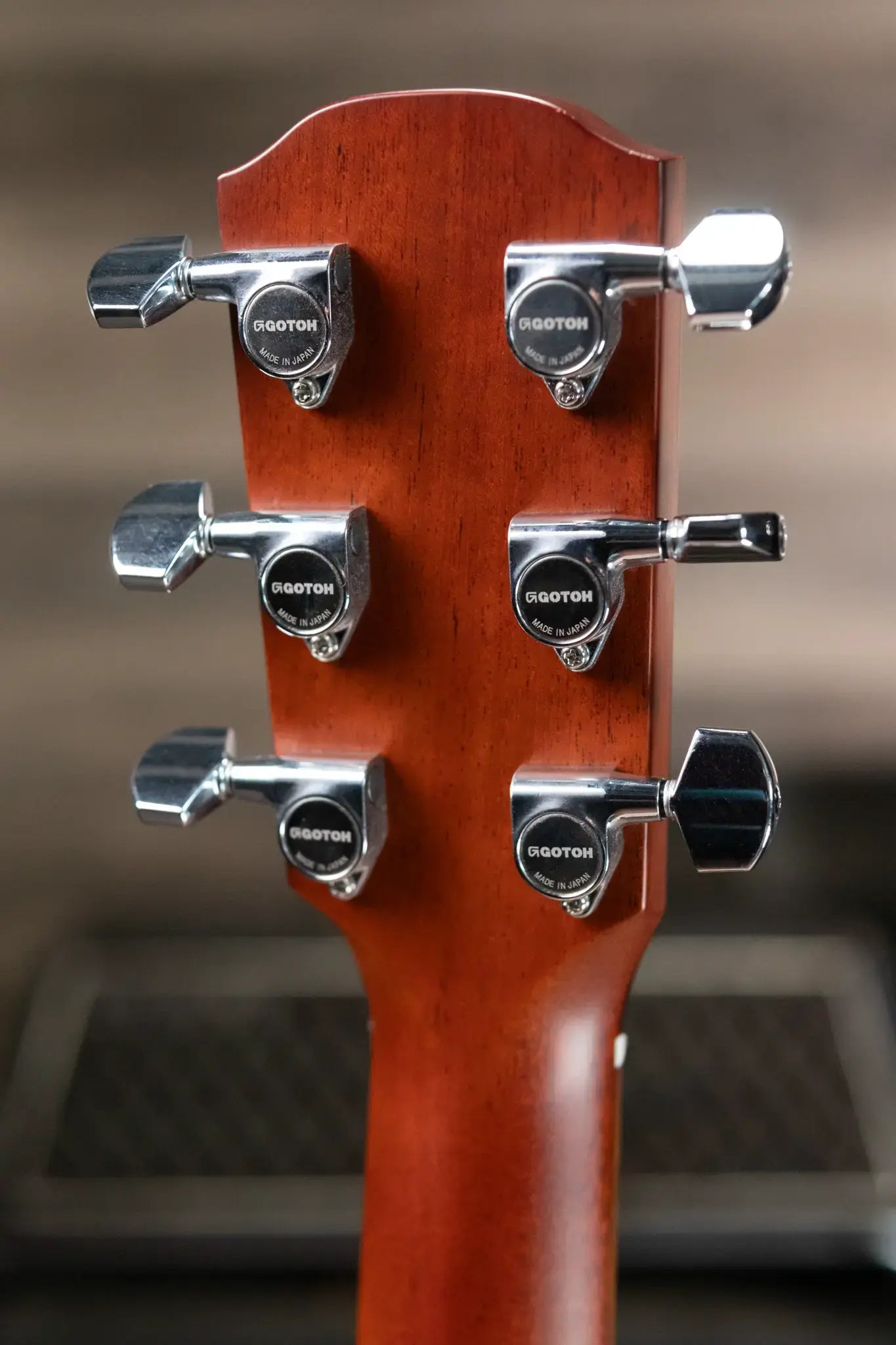 Alvarez Yairi FY70ce Acoustic/Electric Guitar with Hardshell Case