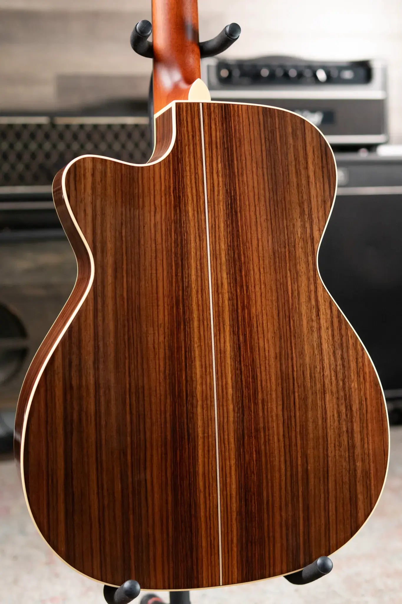 Alvarez Yairi FY70ce Acoustic/Electric Guitar with Hardshell Case