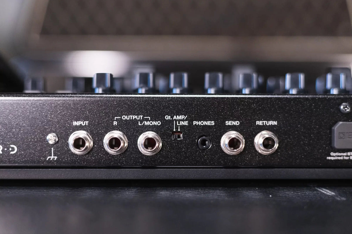 Boss ME-90 Multi-Effects Guitar Processor Pedal Board