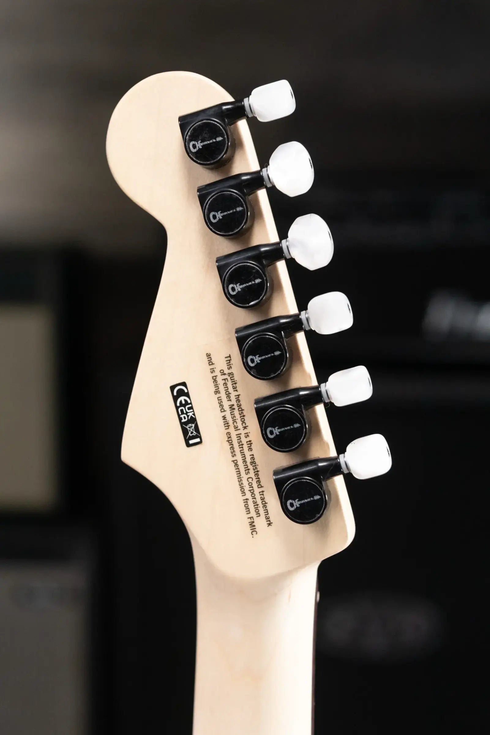 Charvel Jake E Lee Signature Pro-Mod So-Cal Style 1 HSS HT RW Electric Guitar - Pearl White