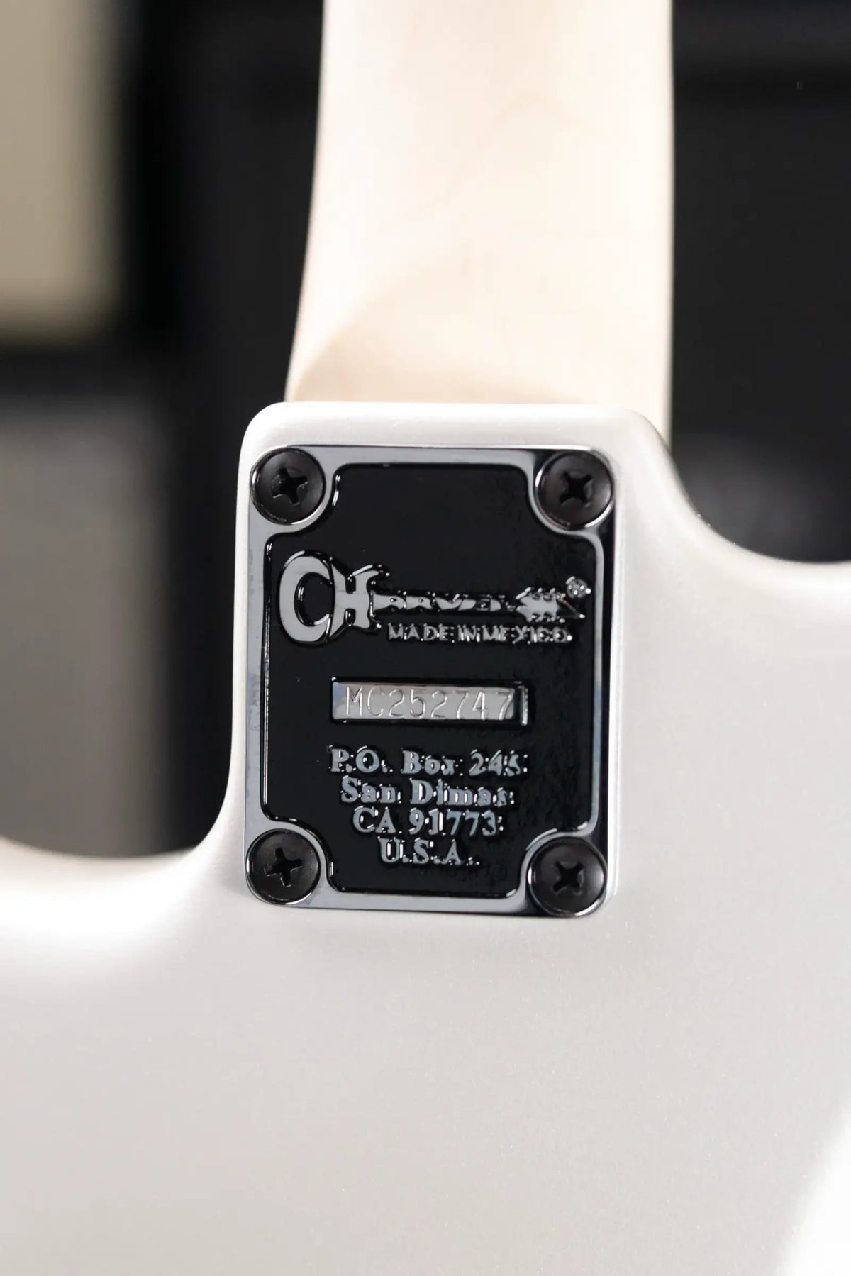 Charvel Jake E Lee Signature Pro-Mod So-Cal Style 1 HSS HT RW Electric Guitar - Pearl White