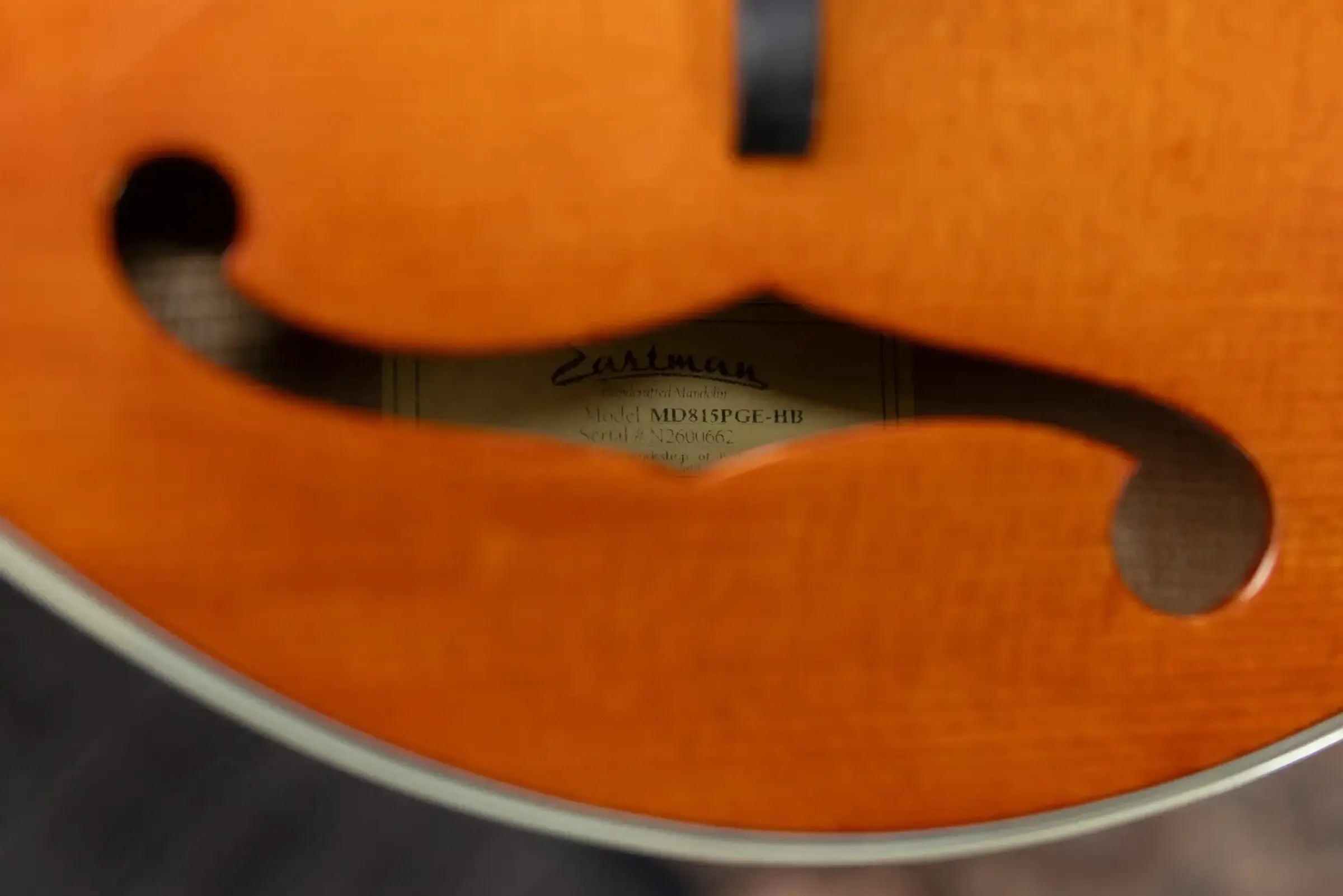 Eastman MD815PGE-HB F-Style Acoustic/Electric Mandolin - Honeyburst with Hardshell Case