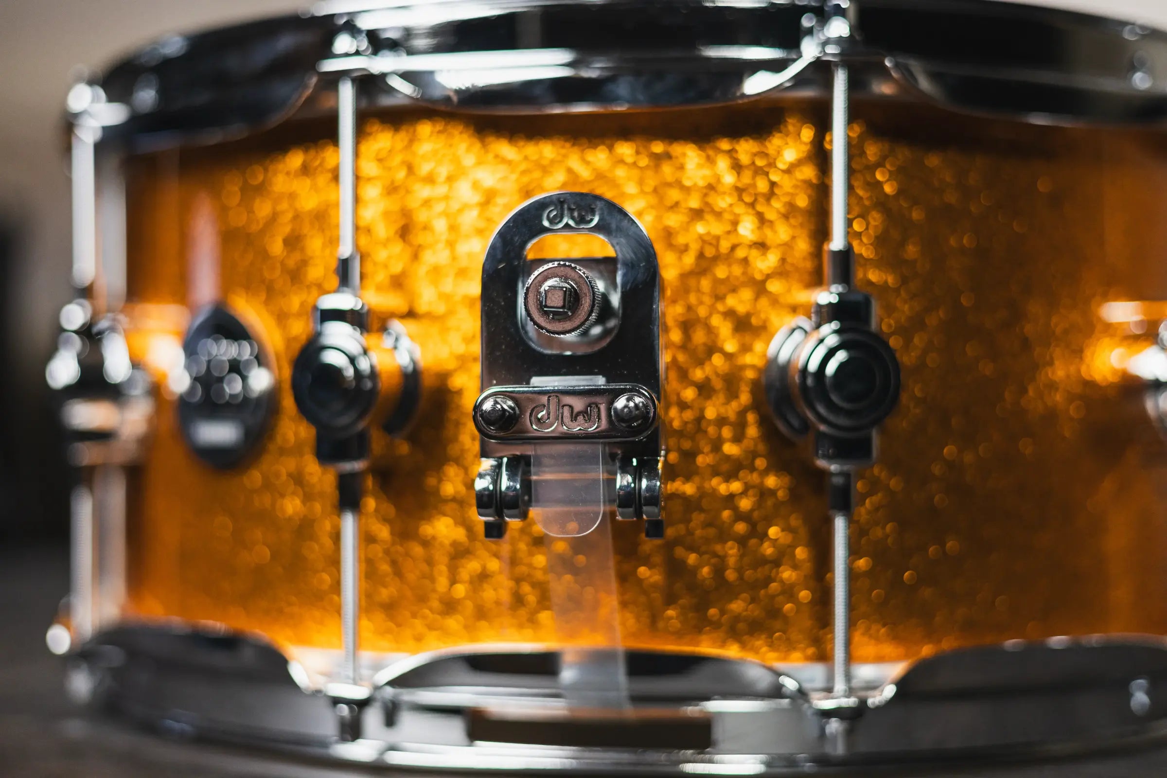 DW Performance Series 6.5”x14” Snare Drum Gold Sparkle - Used