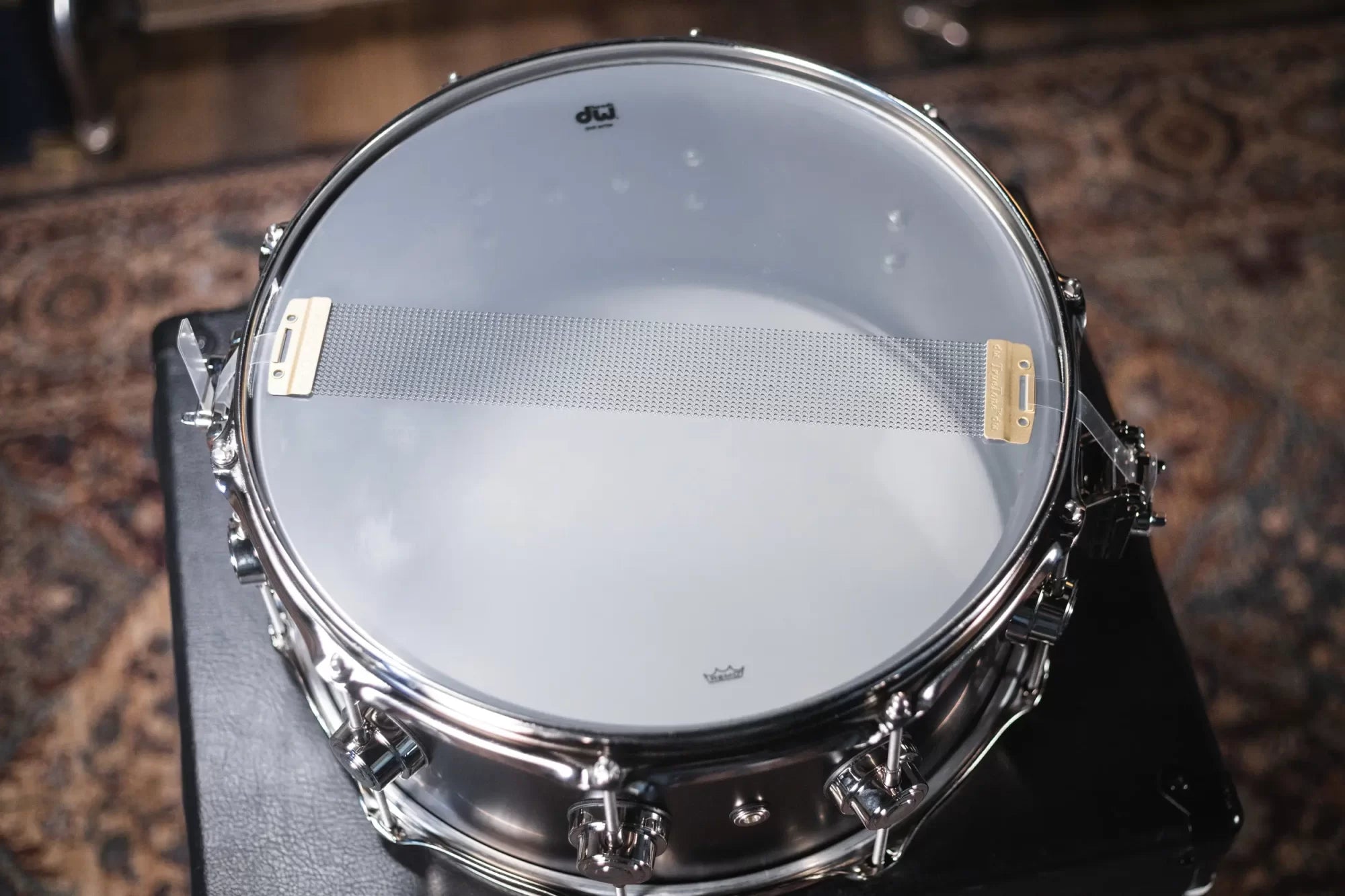 DW Collectors Series Snare Drum - Satin Black over Brass with Nickel Hardware