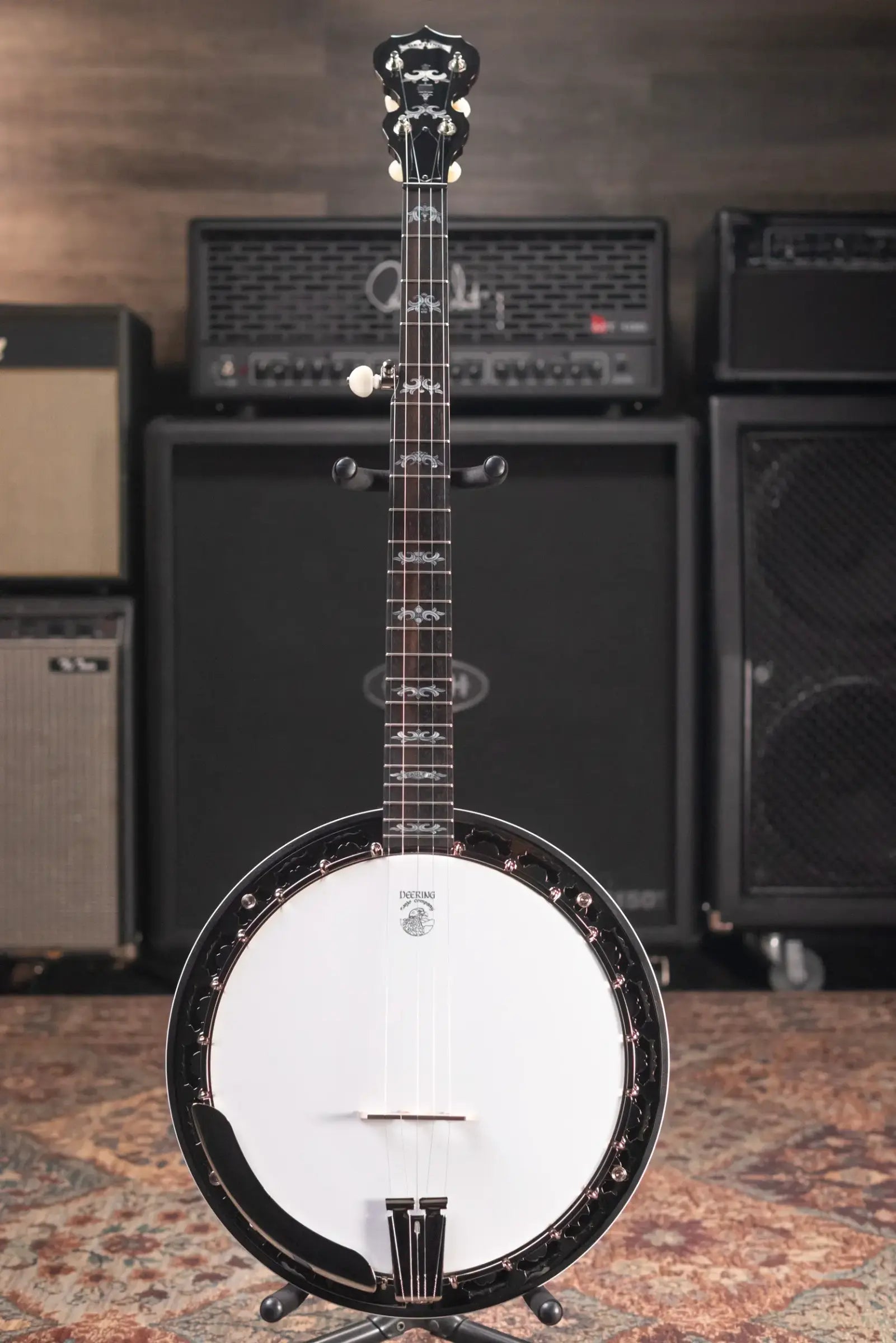 Deering Eagle II 5-String Banjo with Hardshell Case