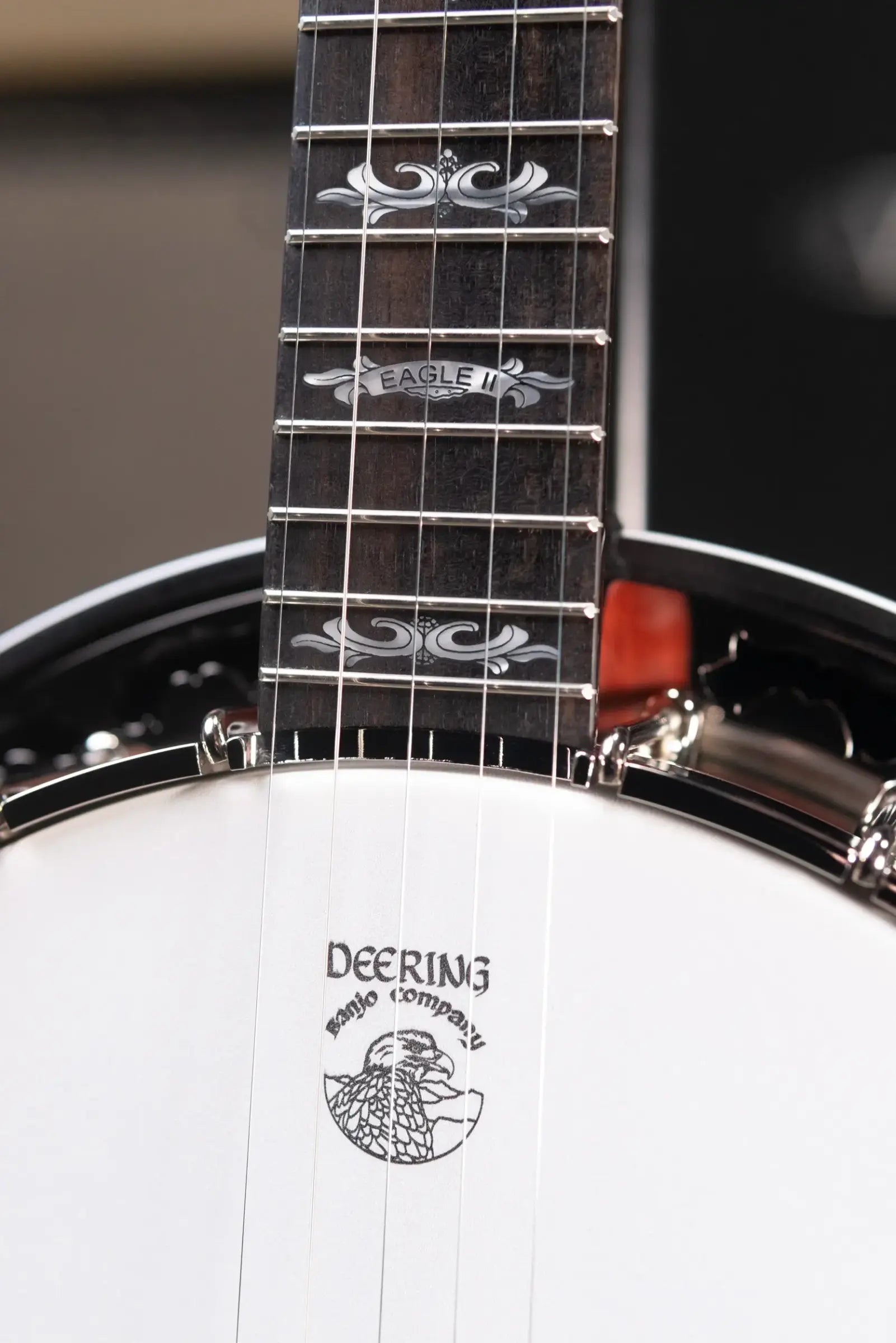 Deering Eagle II 5-String Banjo with Hardshell Case