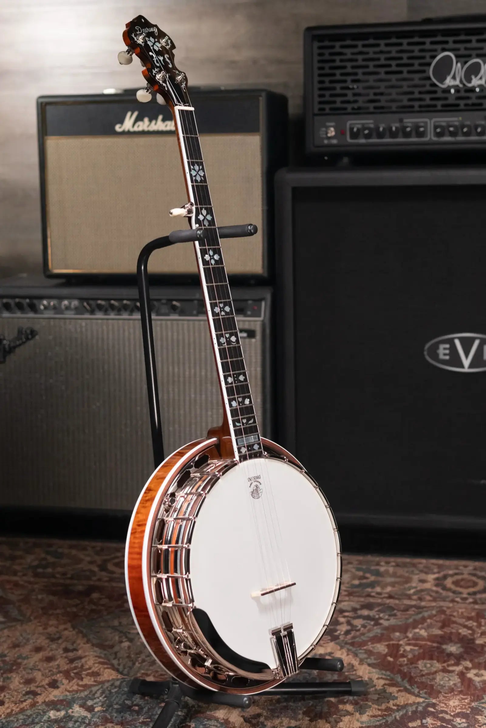 Deering Golden Era 5-String Banjo with Hardshell Case