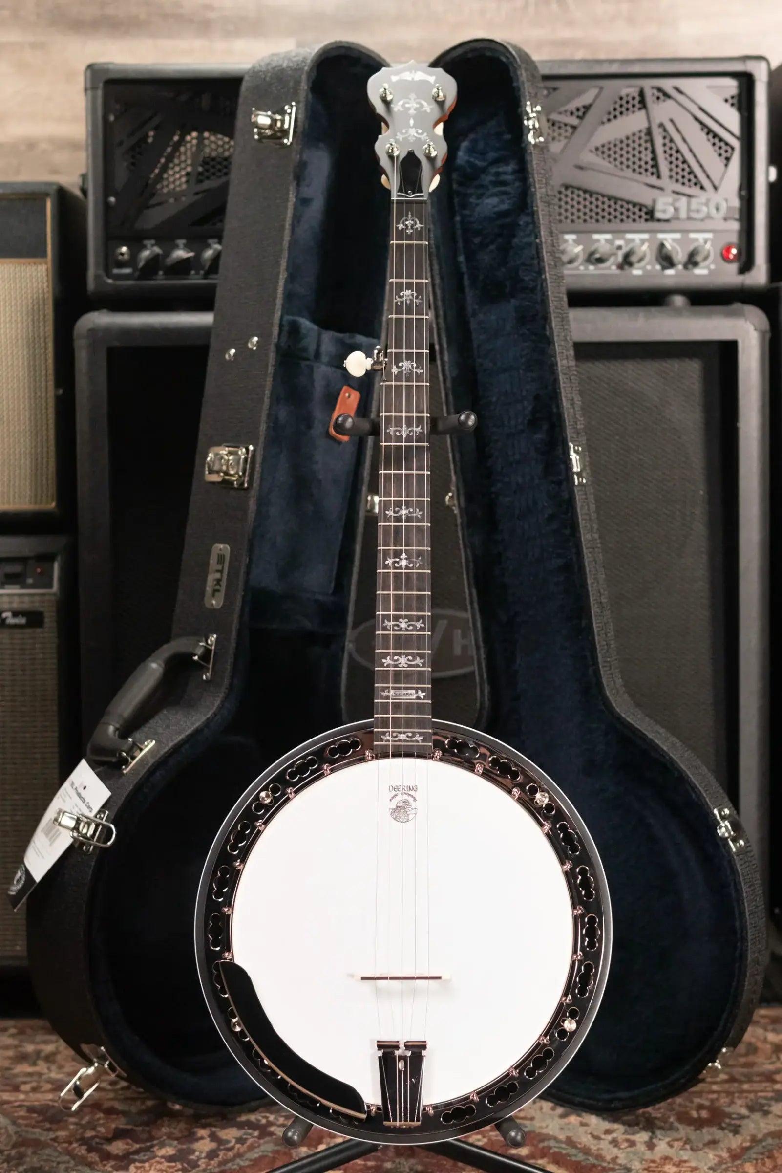 Deering Sierra 5-String Mahogany Banjo with Hardshell Case