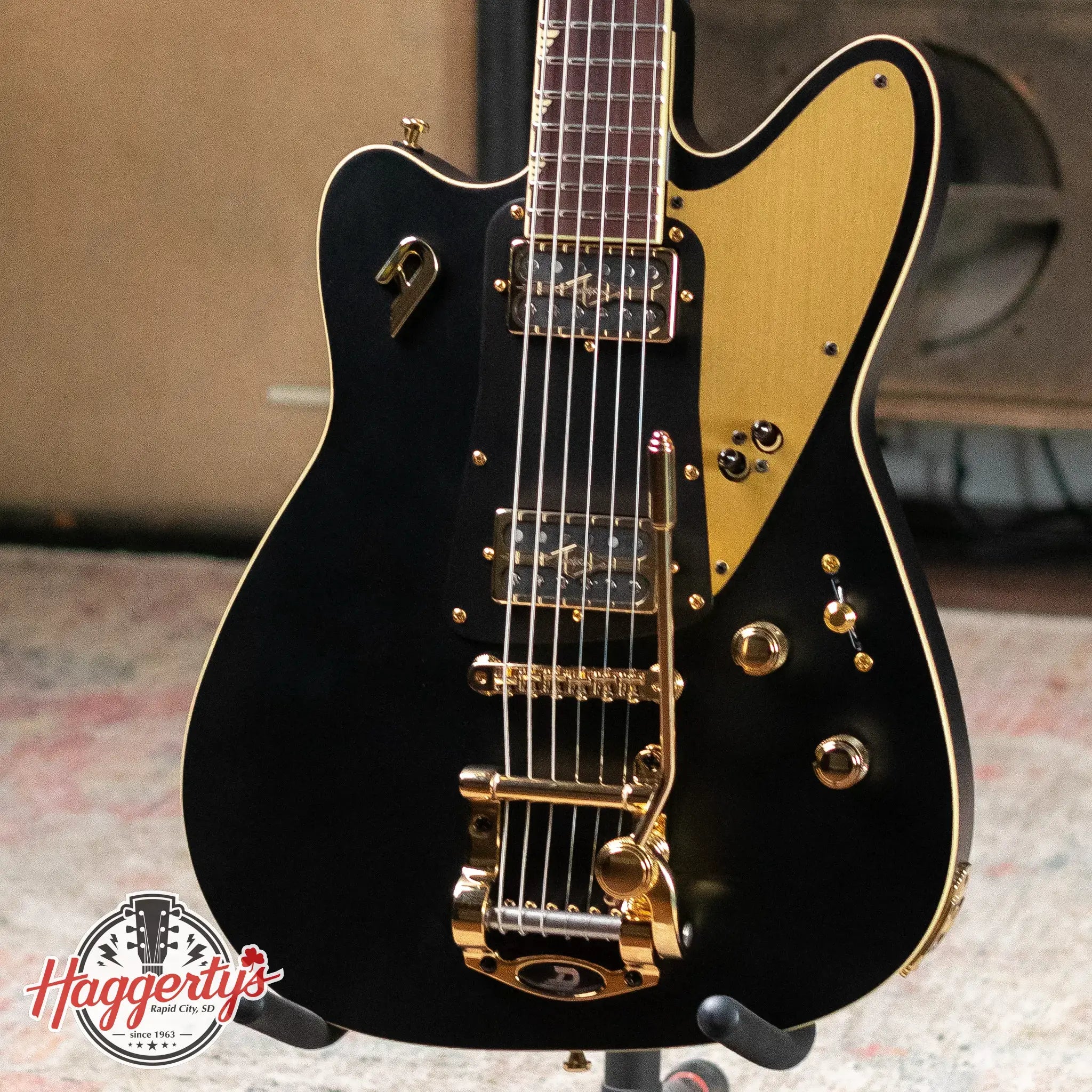 Duesenberg Falken Electric Guitar - Matte Black with Hardshell Case