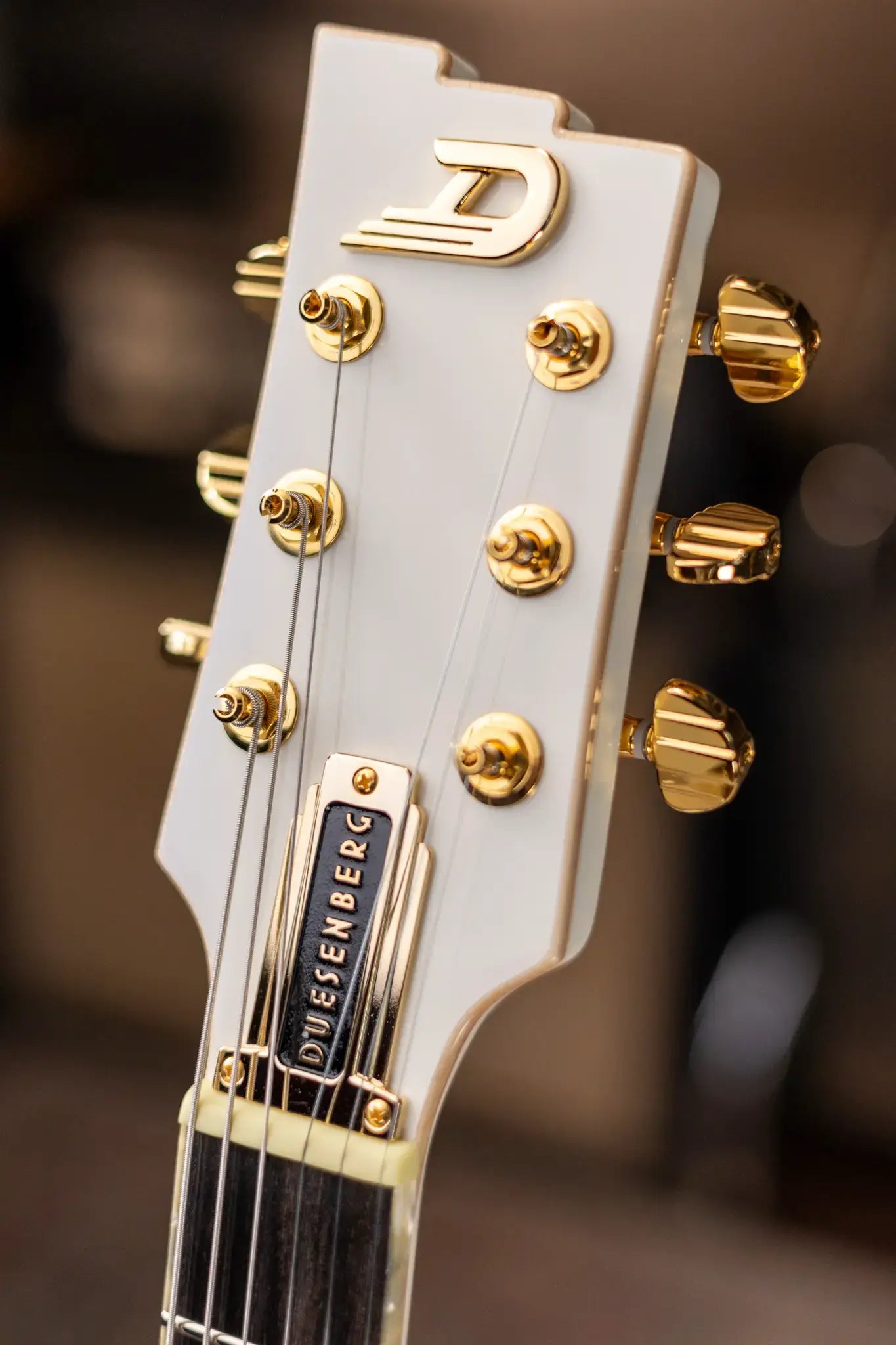 Duesenberg Fantom A Electric Guitar - Aged White with Hardshell Case