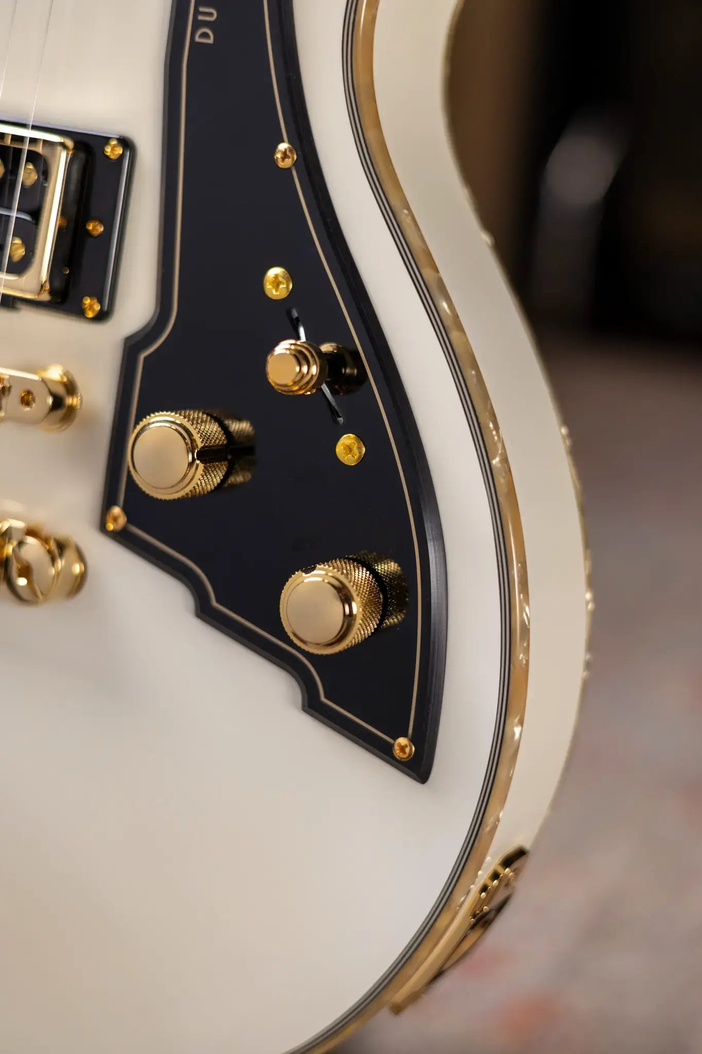 Duesenberg Fantom A Electric Guitar - Aged White with Hardshell Case