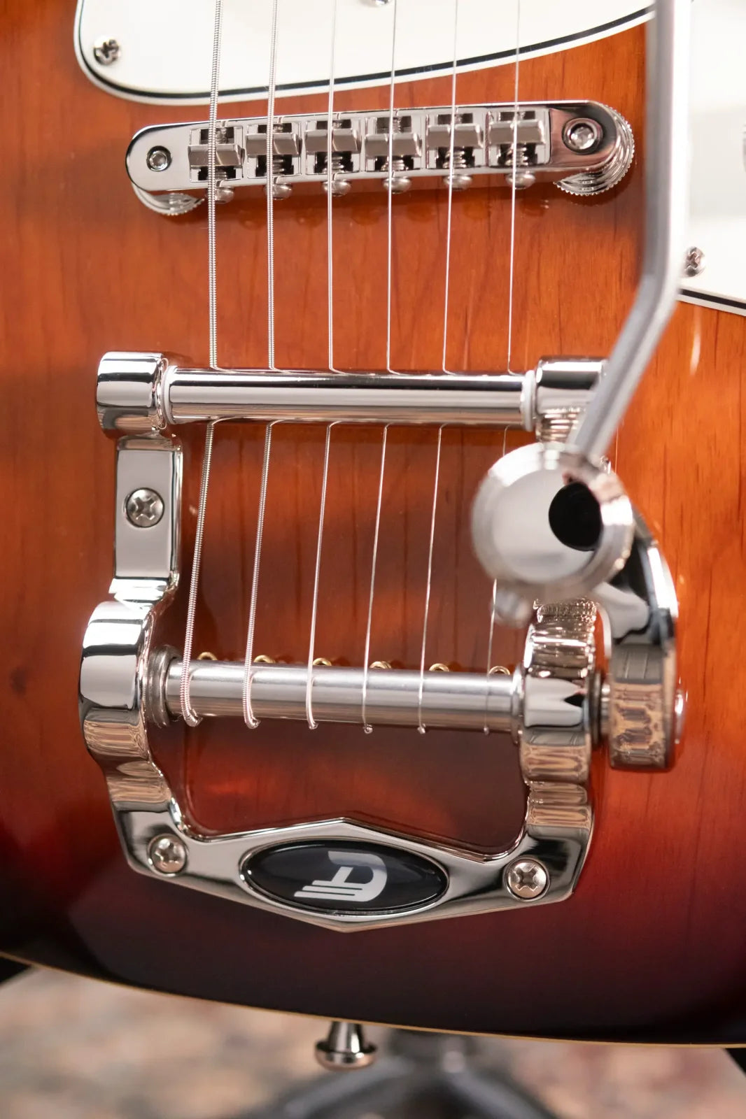 Duesenberg Paloma Electric Guitar - Vintage Burst with Soft Case