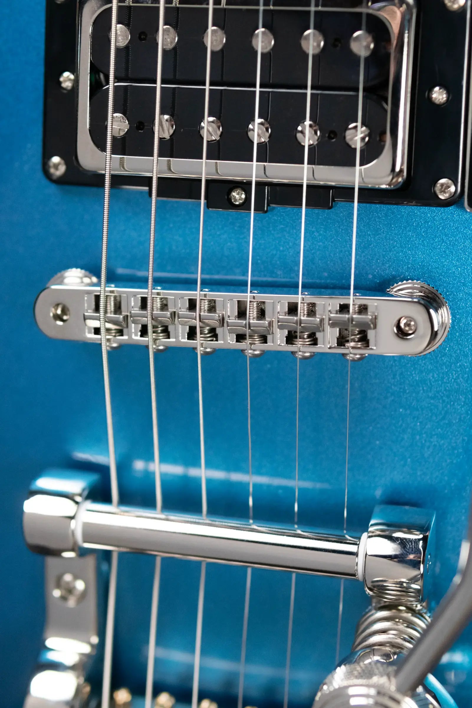 Duesenberg Starplayer TV Duo-Tone - Catalina Blue with Hardshell Case