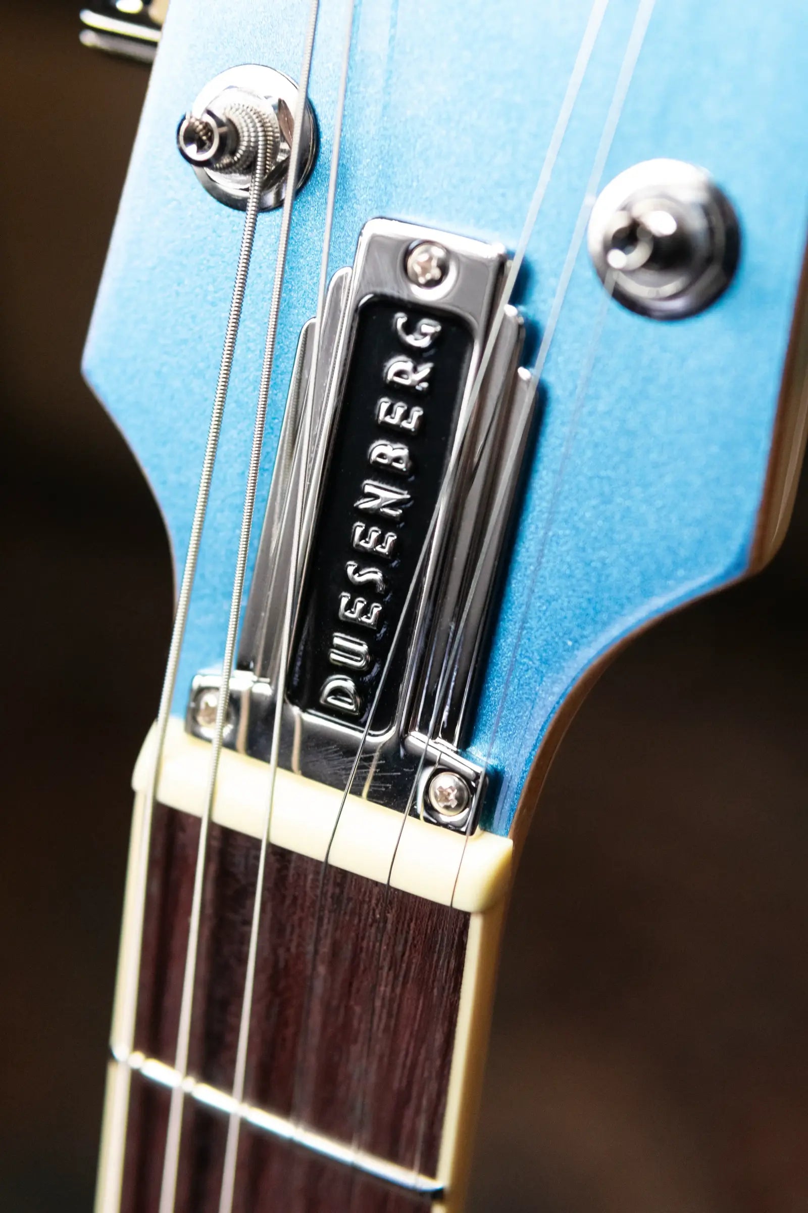 Duesenberg Starplayer TV Duo-Tone - Catalina Blue with Hardshell Case