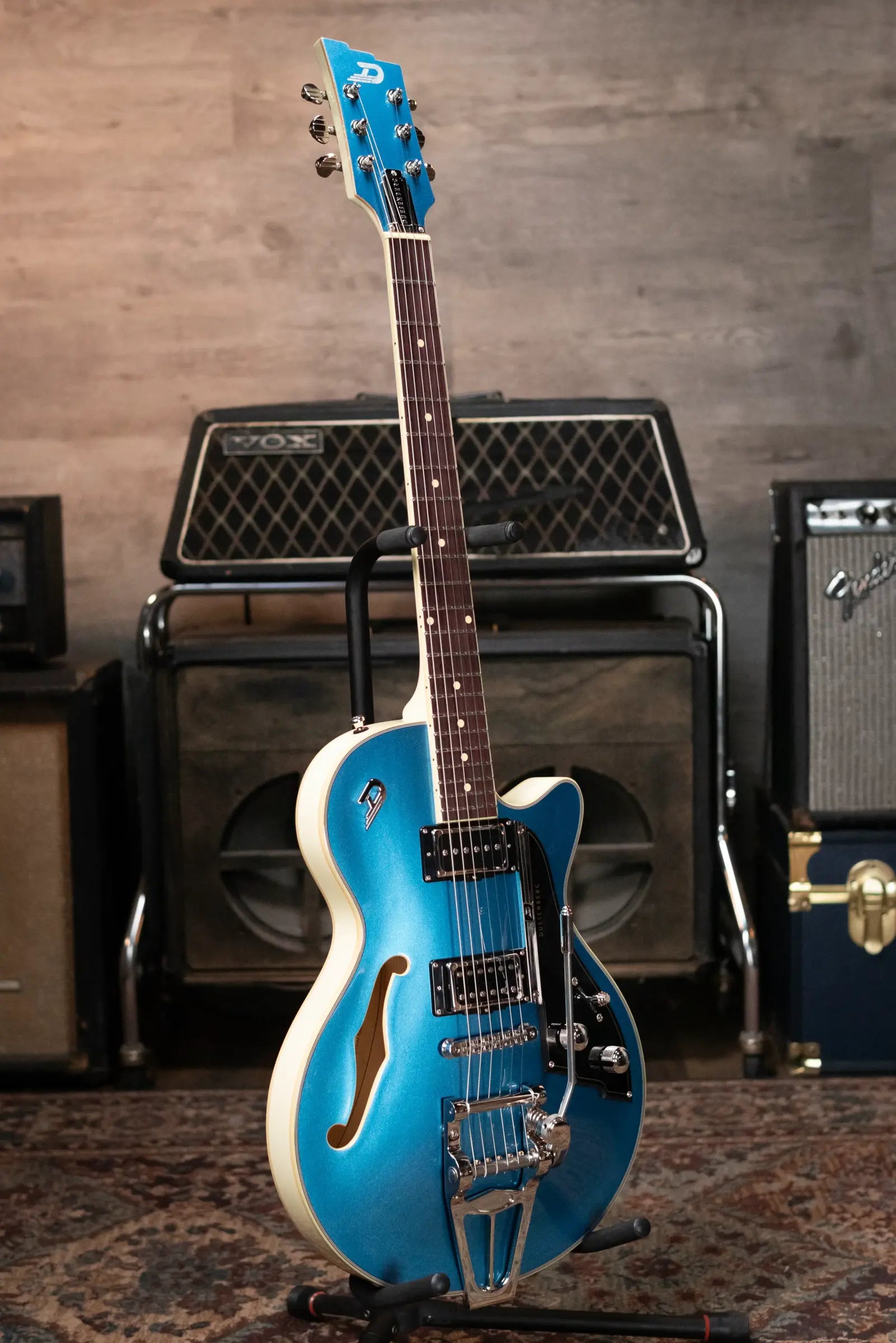 Duesenberg Starplayer TV Duo-Tone - Catalina Blue with Hardshell Case
