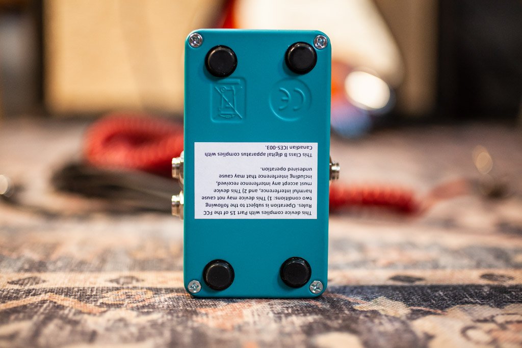 ELECTRO HARMONIX EDDY ANALOG VIBRATO CHORUS HAGGERTYS 06