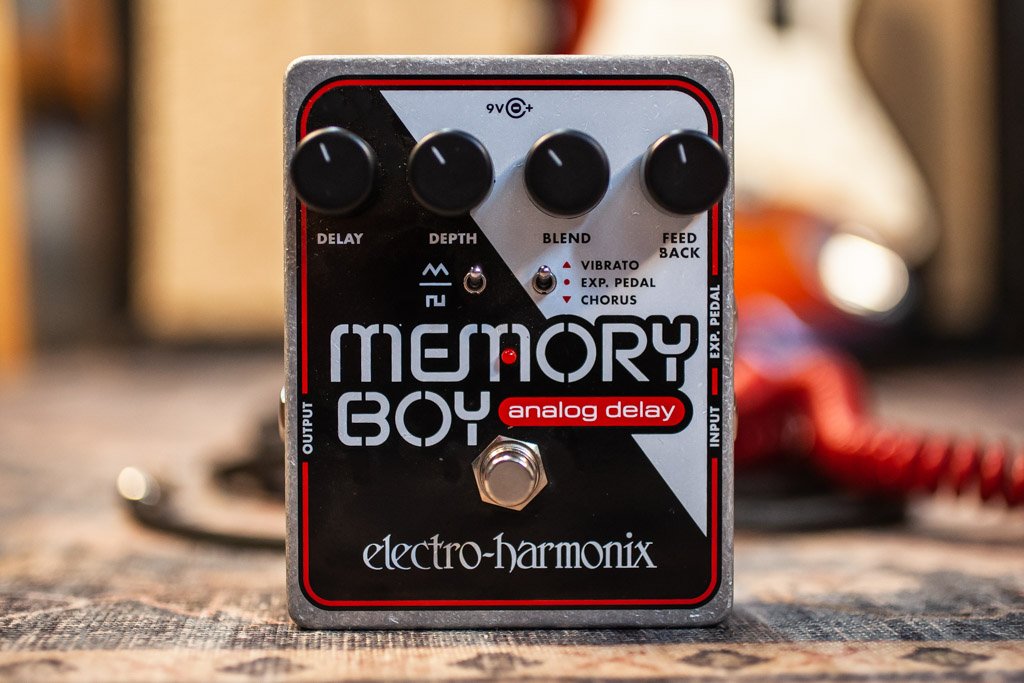 Electro-Harmonix Memory Boy Analog Delay Pedal