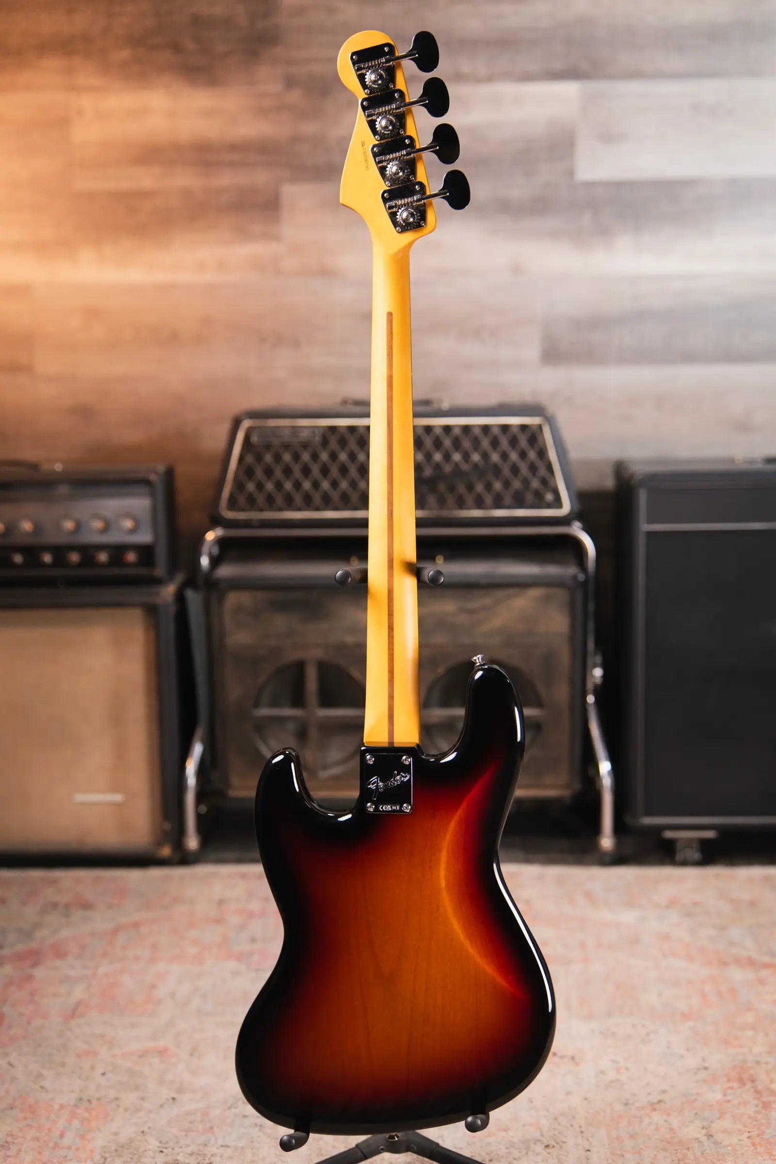 Fender American Professional Classic Jazz Bass - 3-Color Sunburst with Gig Bag