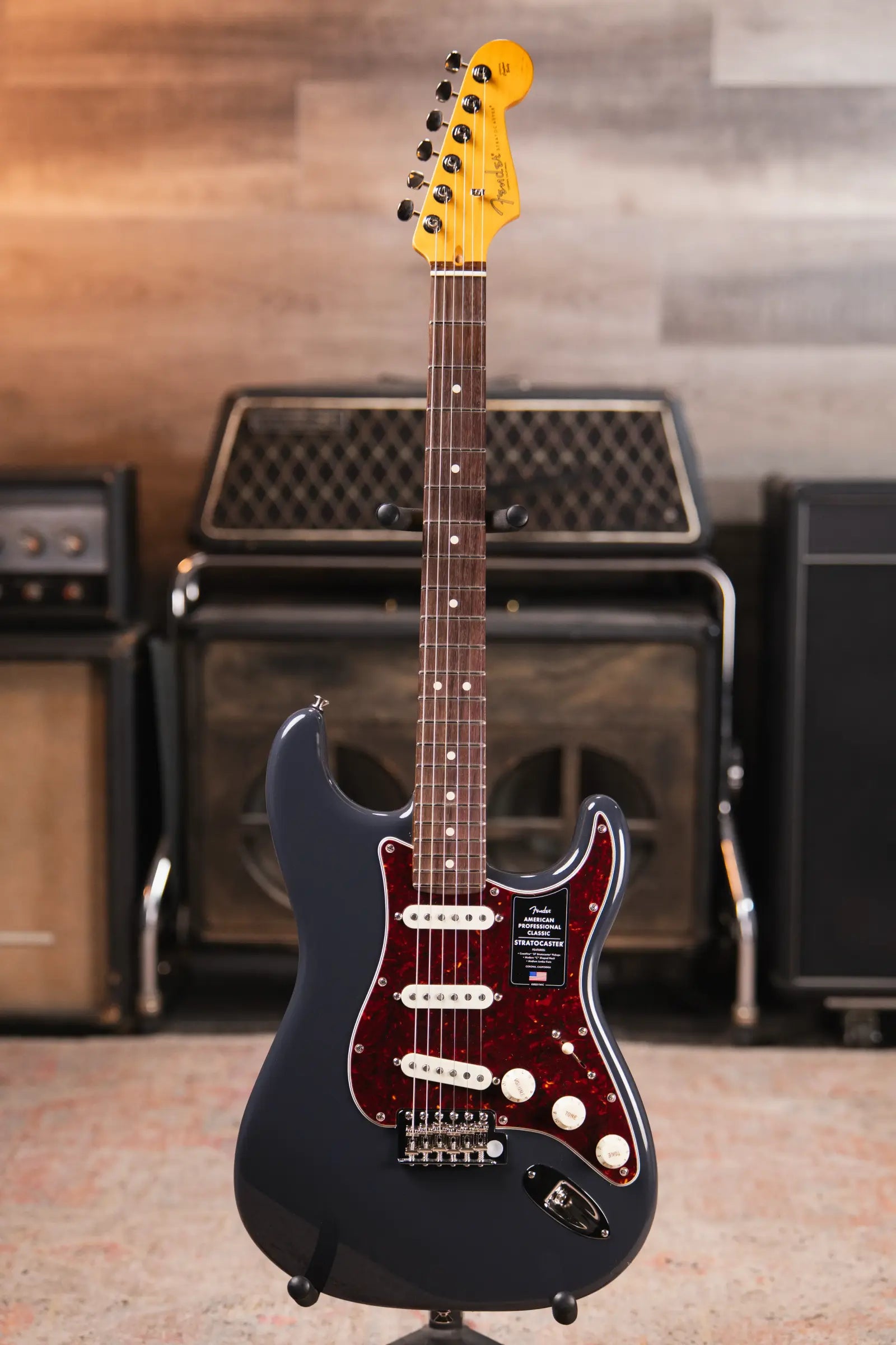 Fender American Professional Classic Stratocaster - Faded Black with Gig Bag