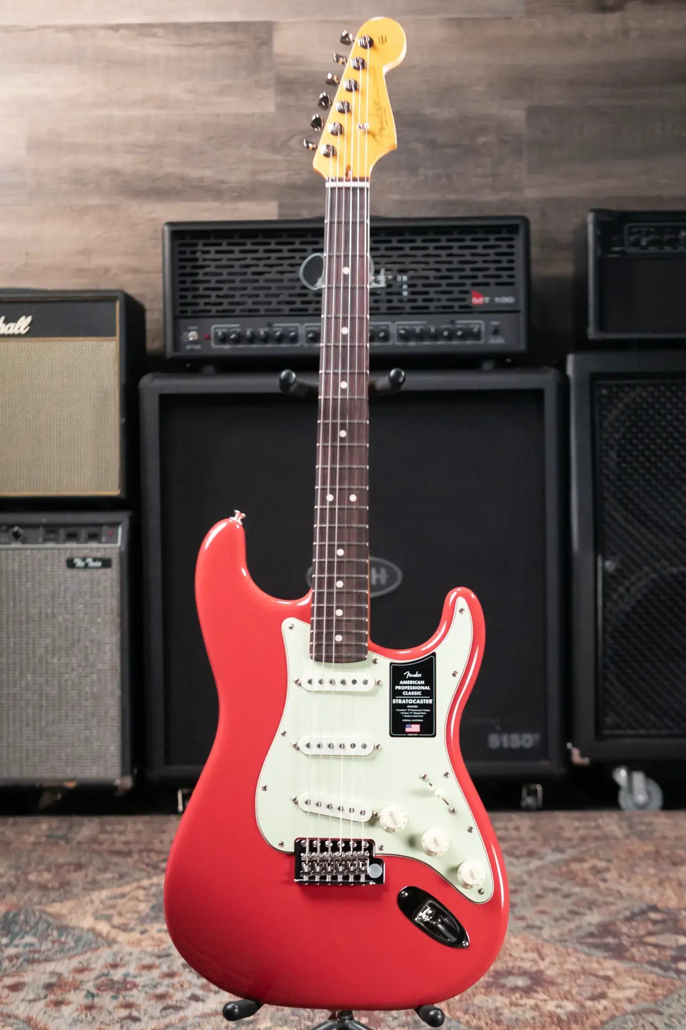 Fender American Professional Classic Stratocaster - Faded Dakota Red with Gig Bag