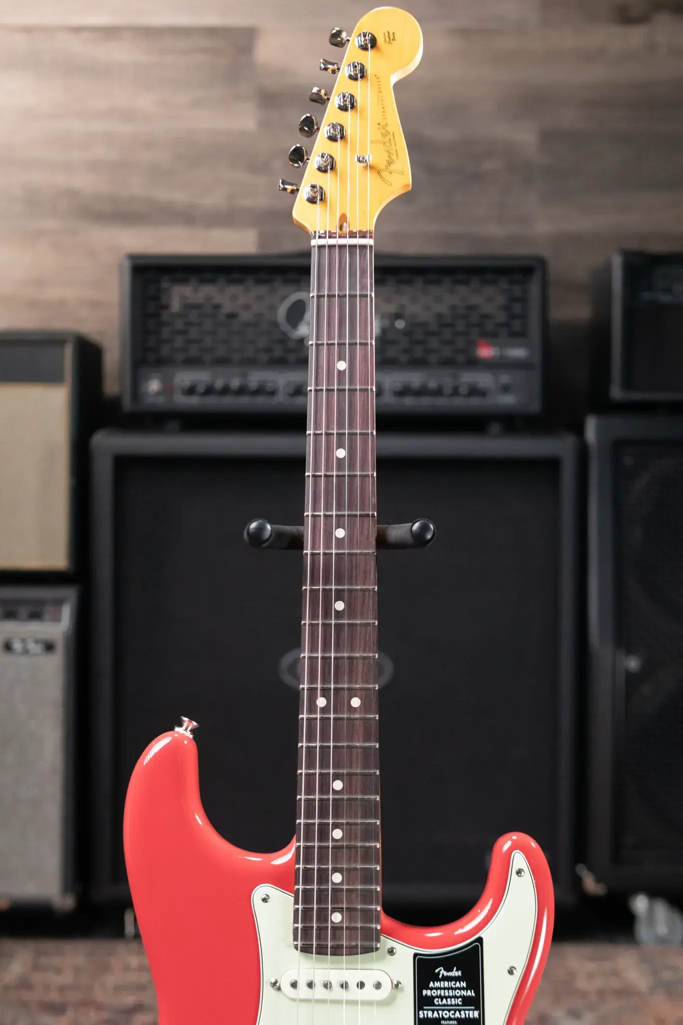 Fender American Professional Classic Stratocaster - Faded Dakota Red with Gig Bag