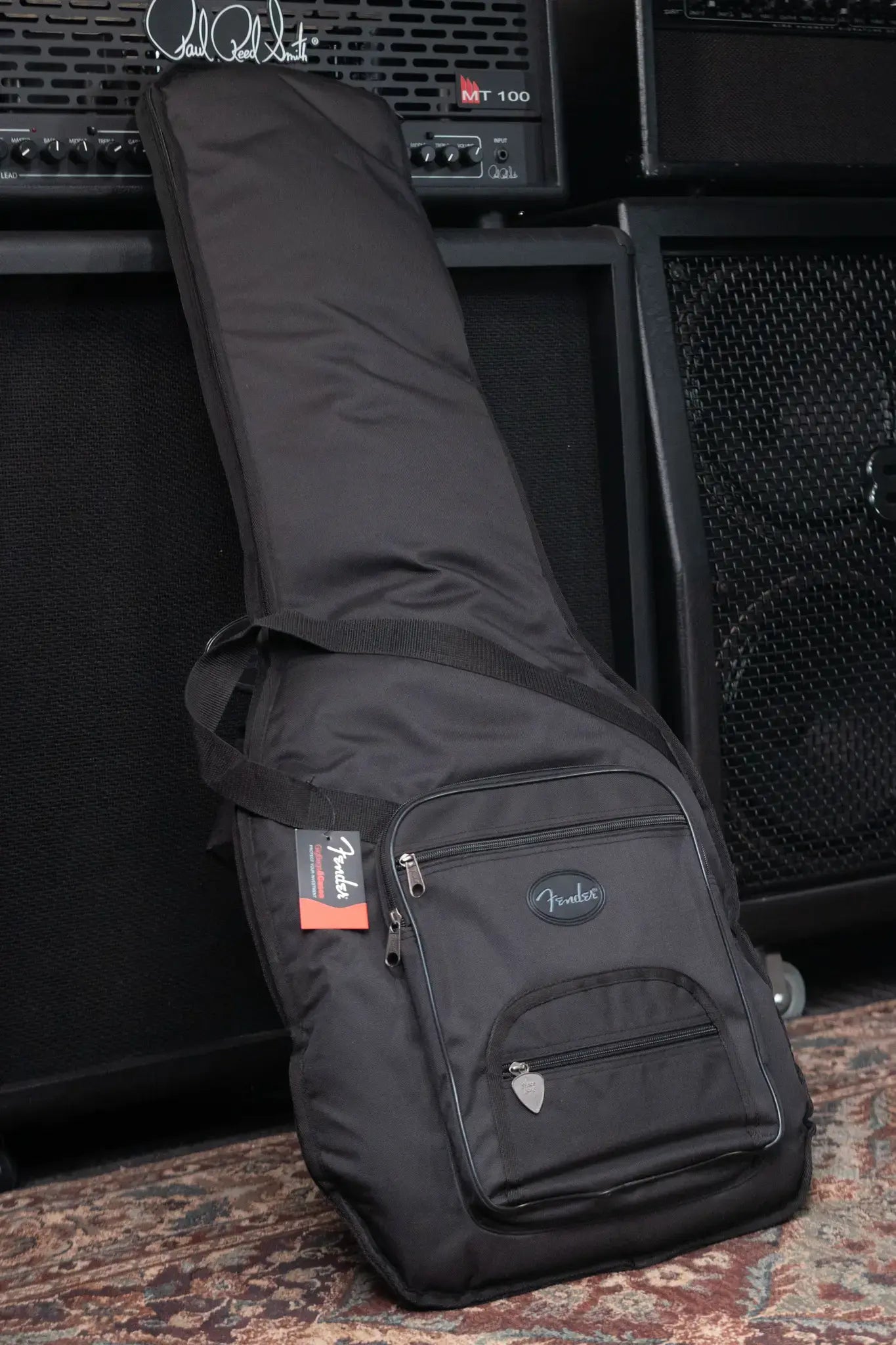 Fender American Professional Classic Stratocaster - Faded Dakota Red with Gig Bag