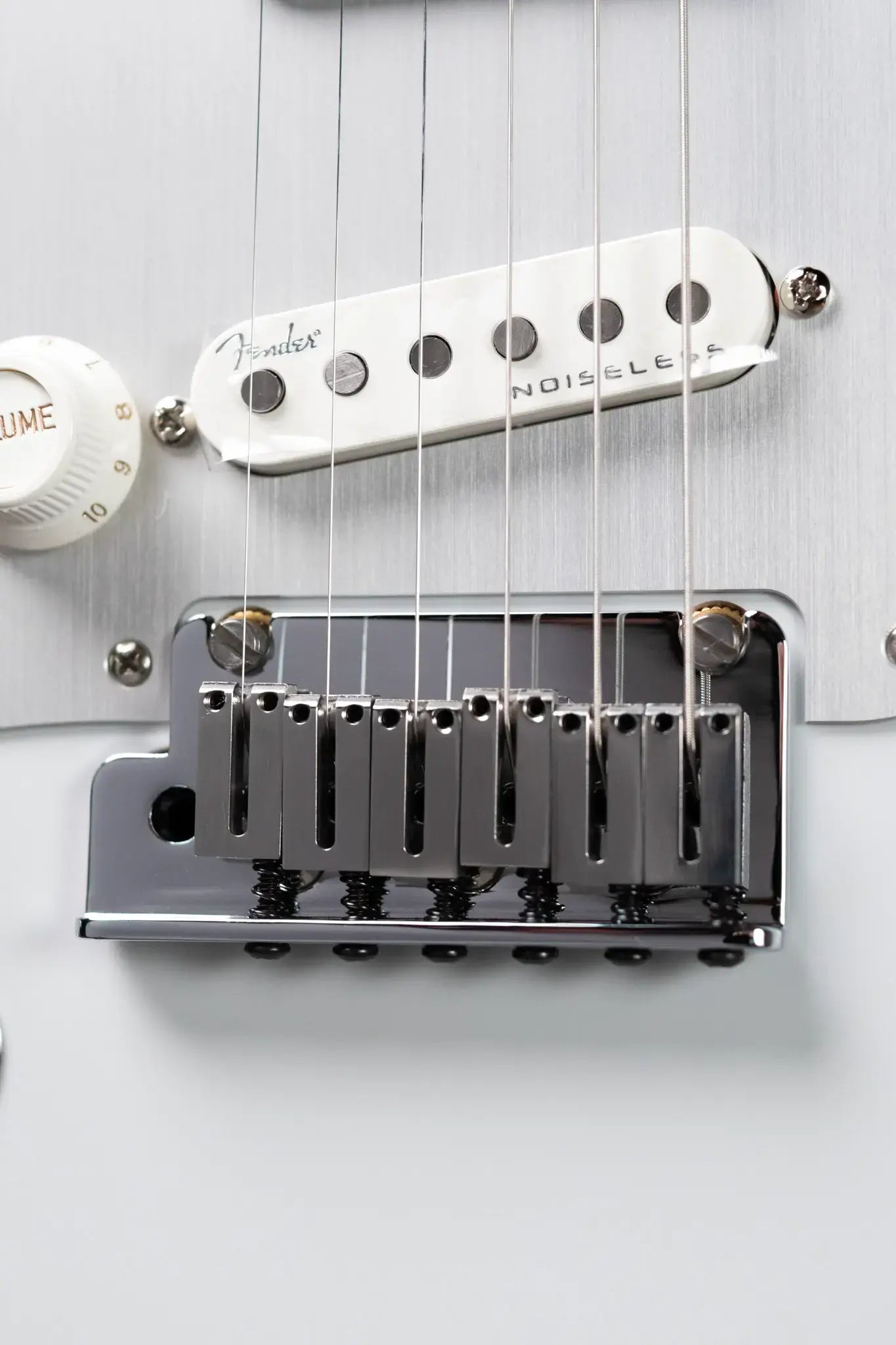 Fender American Ultra II Stratocaster Left Handed - Avalanche with Hardshell Case - Demo