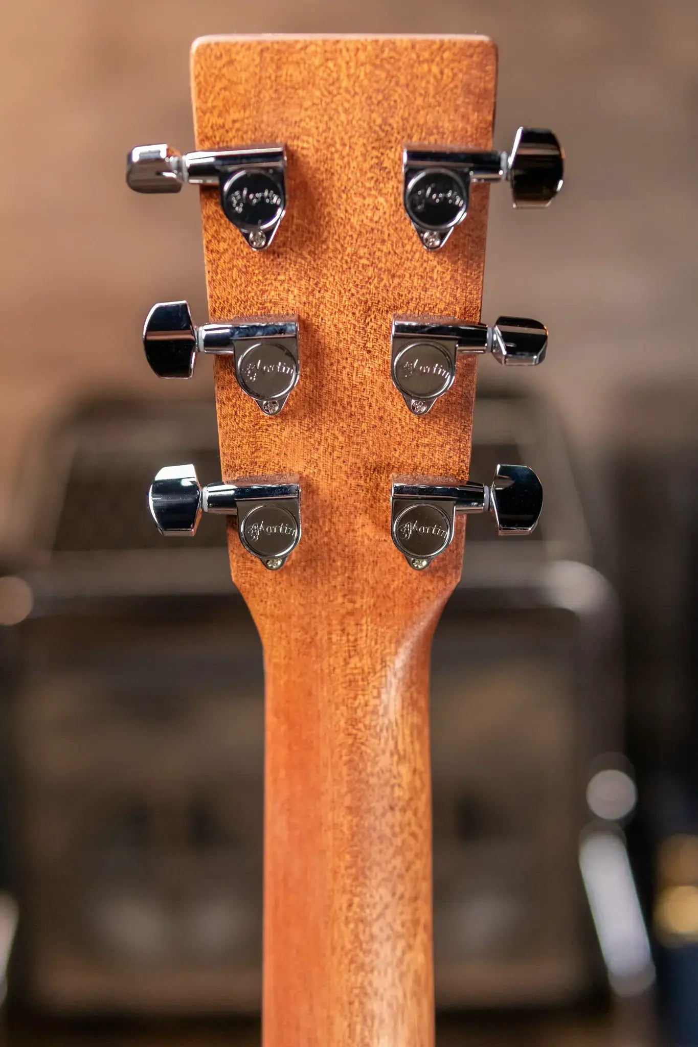 Martin 00-10E Special Acoustic/Electric with Gig Bag