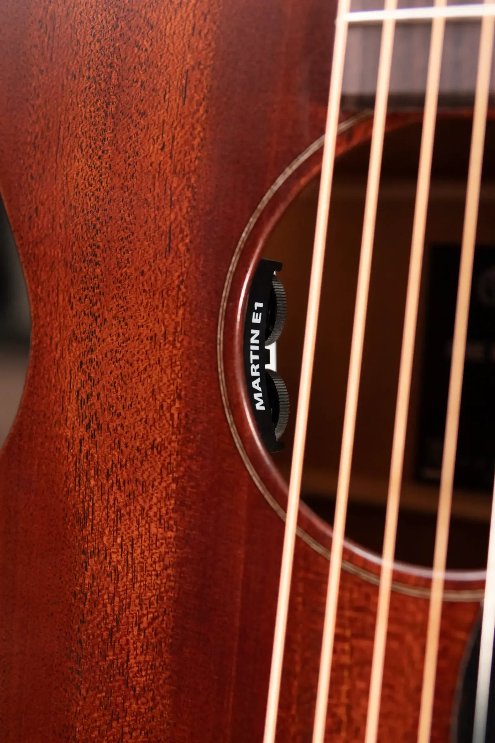 Martin 0-10E Retro Jason Isbell Signature Acoustic/Electric Guitar with Gig Bag