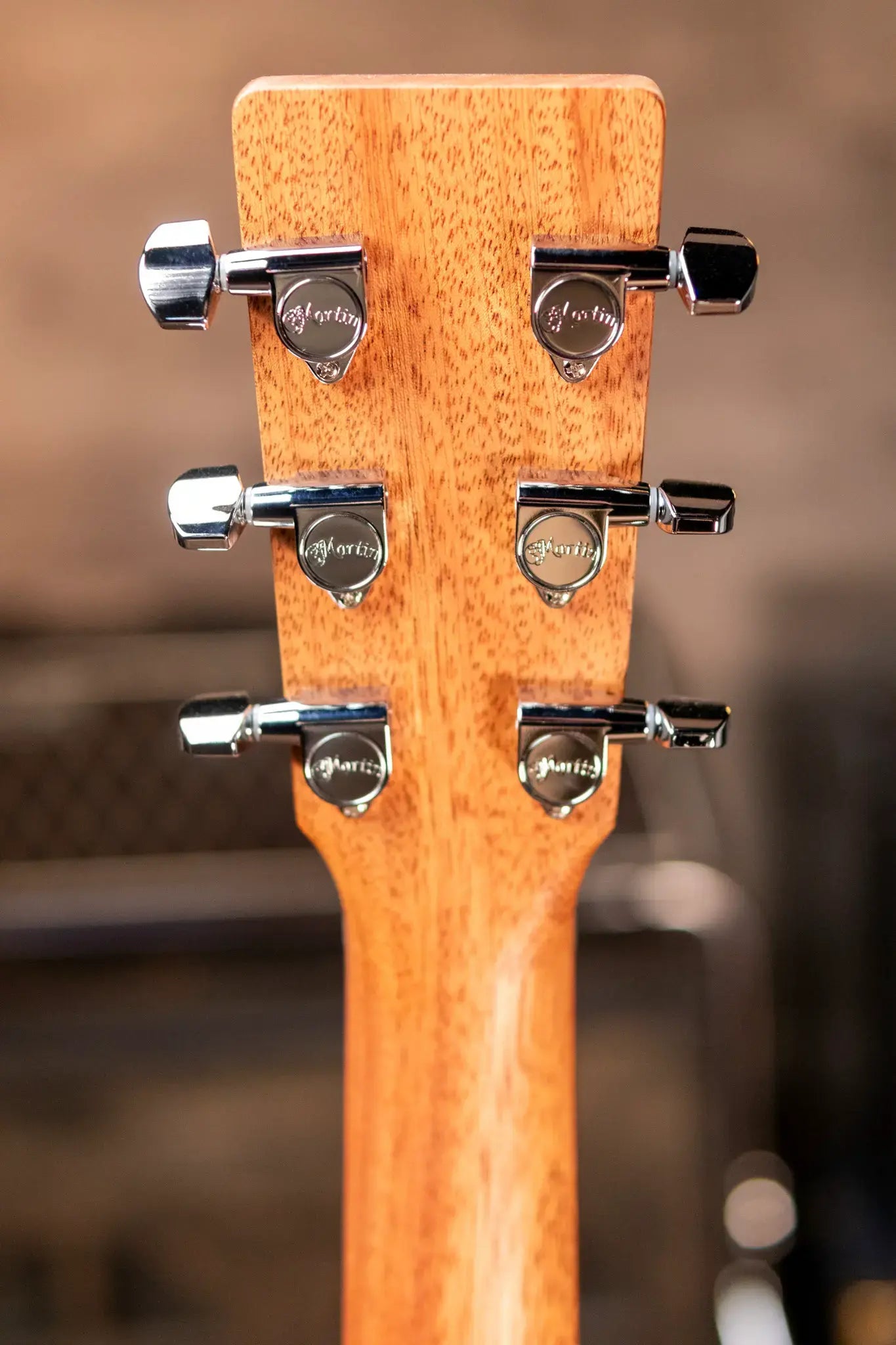 Martin OMC-10E Acoustic/Electric with Gig Bag