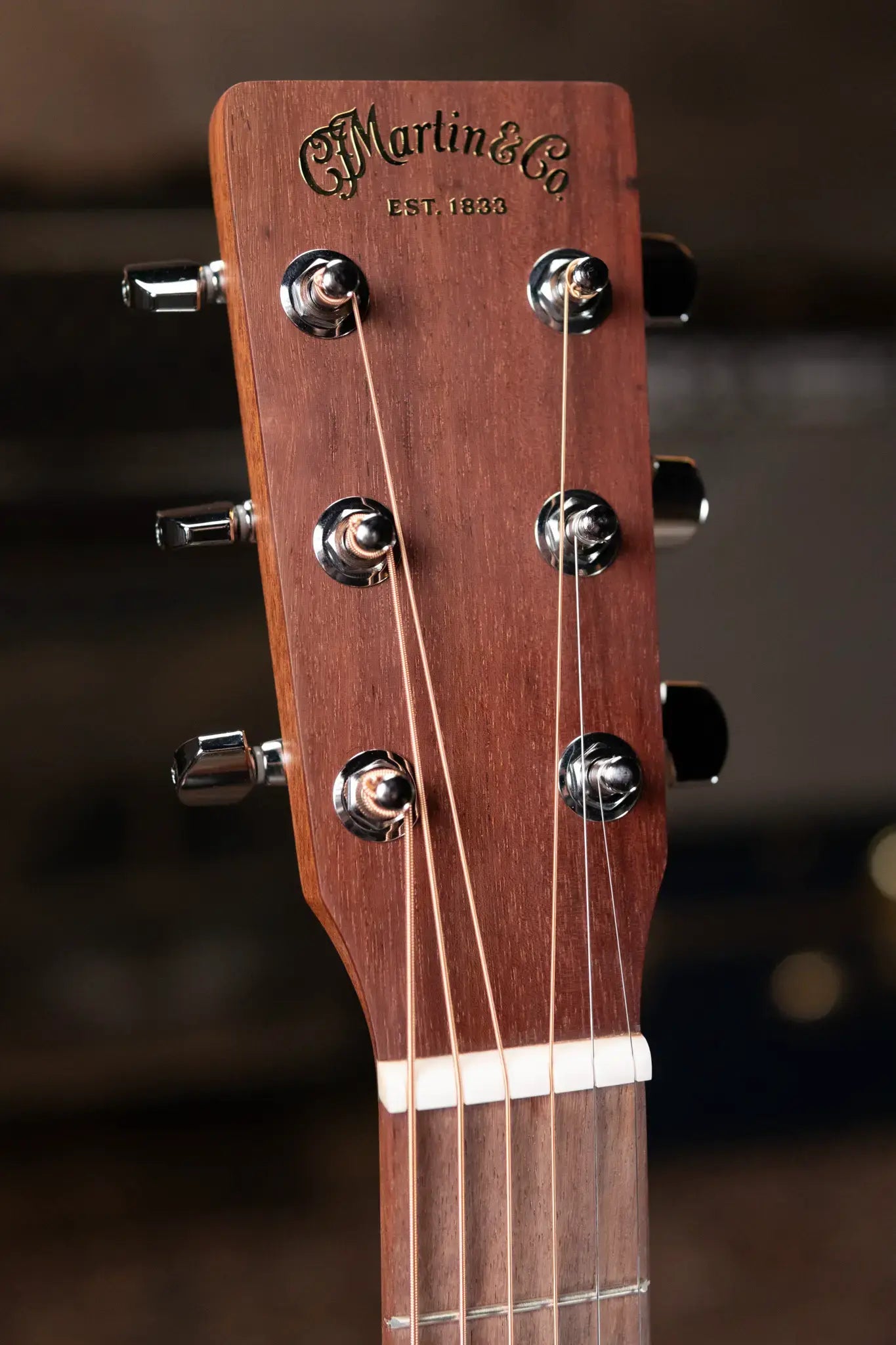 Martin OMC-10E Acoustic/Electric with Gig Bag