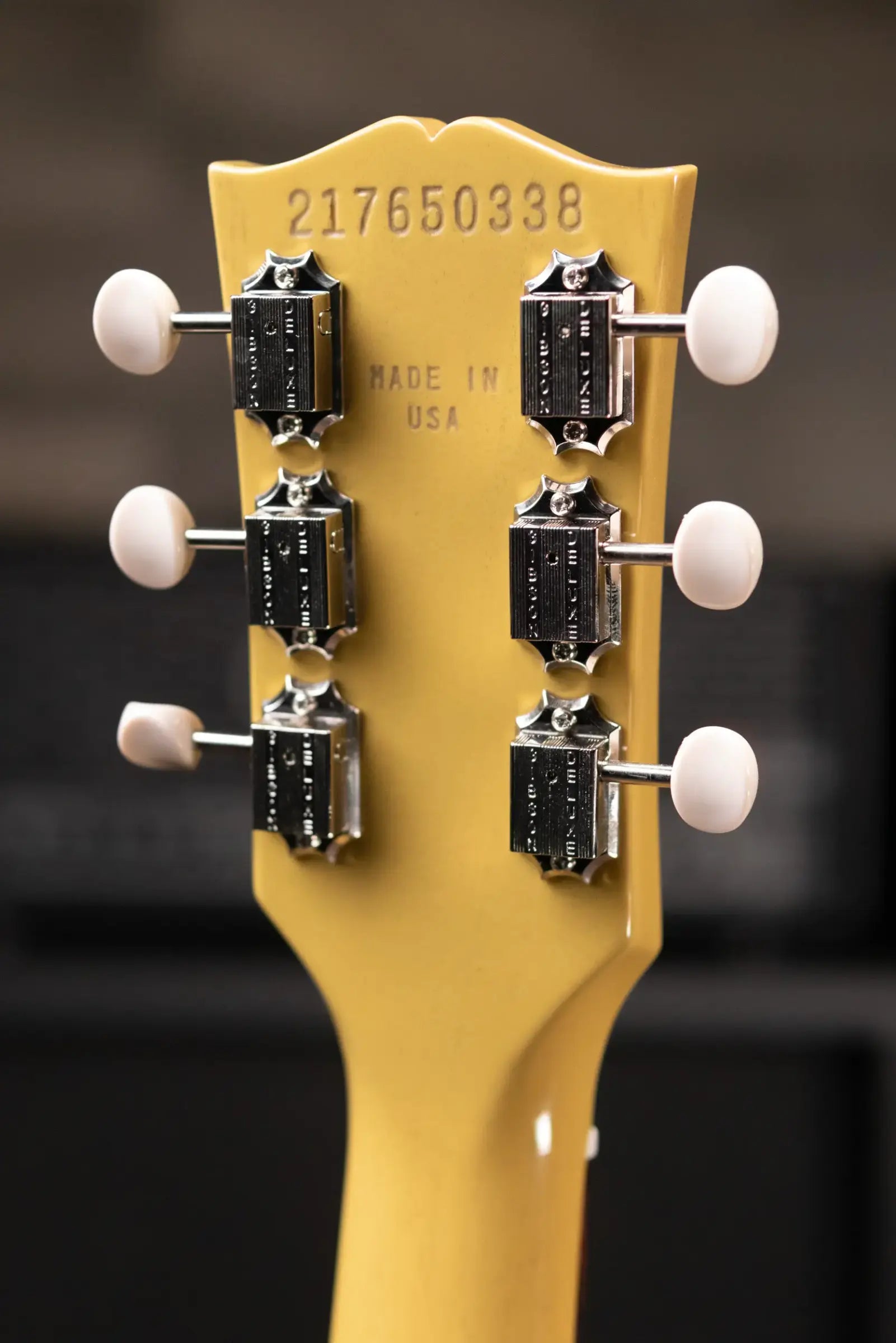 Gibson Les Paul Junior Double Cutaway Electric Guitar - TV Yellow with Hardshell Case