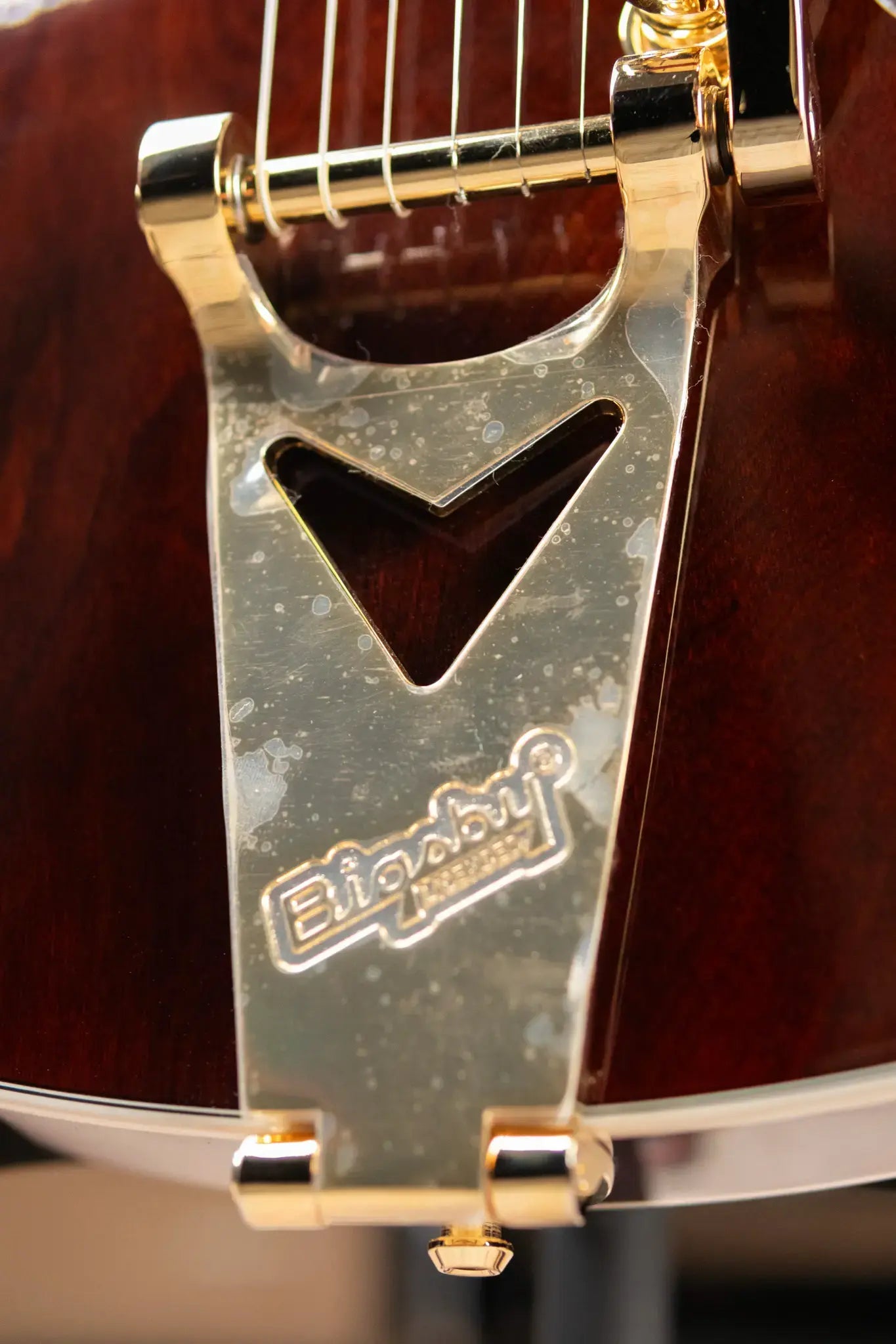 Gretsch Limited Edition Abbey Road Studiomatic Hollow Body with Bigsby Electric Guitar - Classic Walnut Stain with Hardshell Case