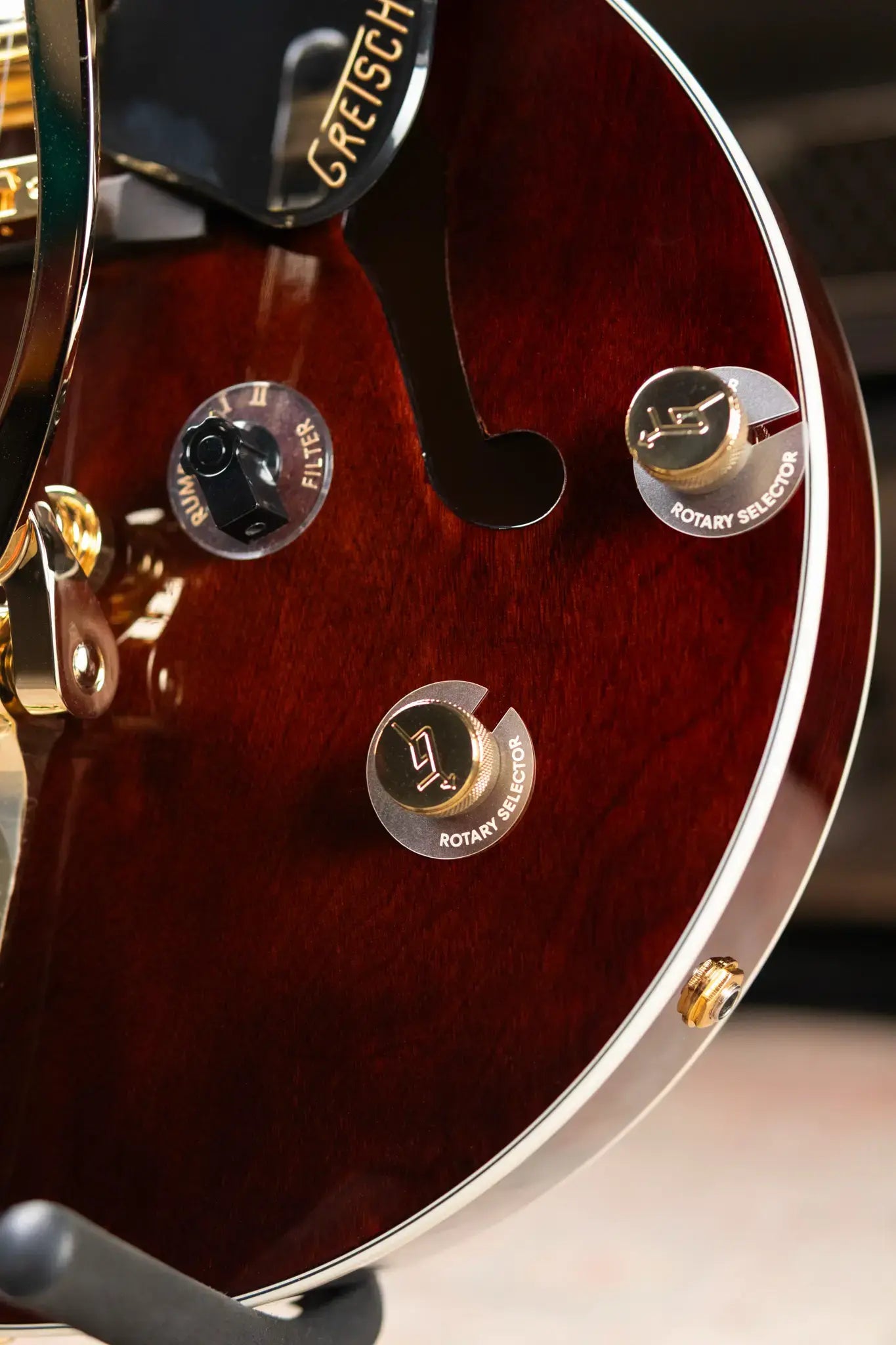 Gretsch Limited Edition Abbey Road Studiomatic Hollow Body with Bigsby Electric Guitar - Classic Walnut Stain with Hardshell Case